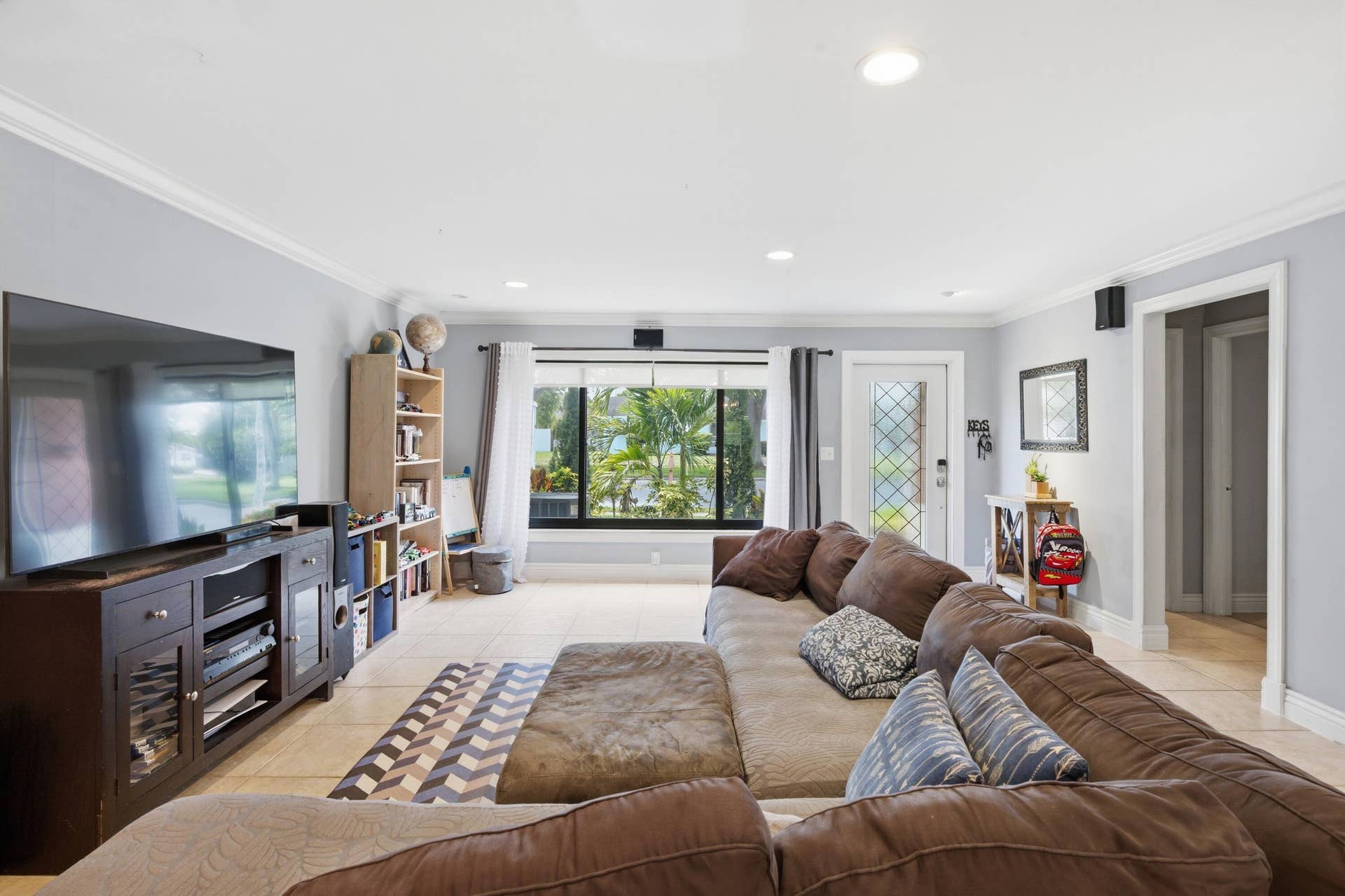 22504 SW 65th Avenue, Boca Raton, FL 33428 dave living room use first 2