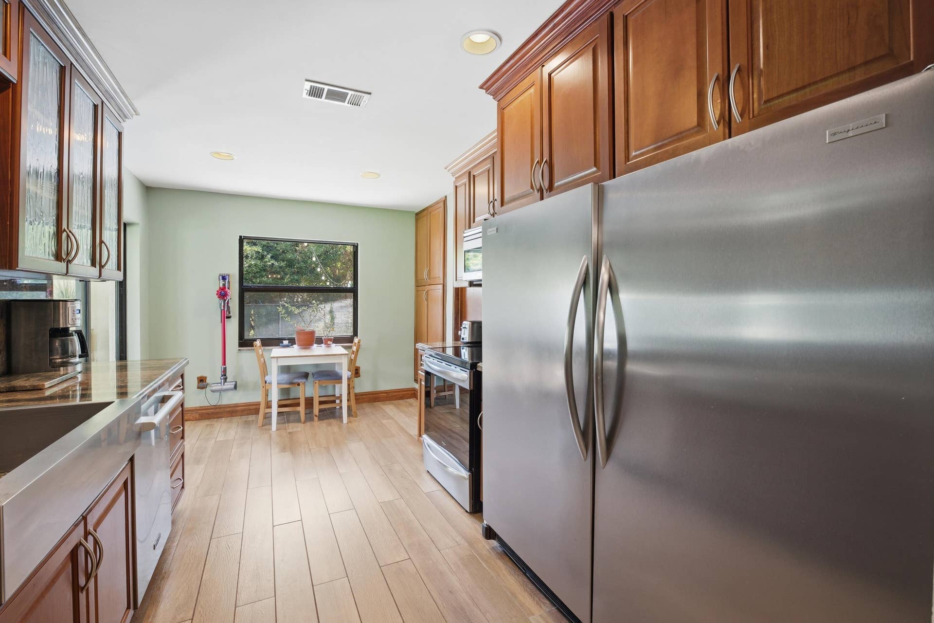 22504 SW 65th Avenue, Boca Raton, FL 33428 dave kitchen refridge