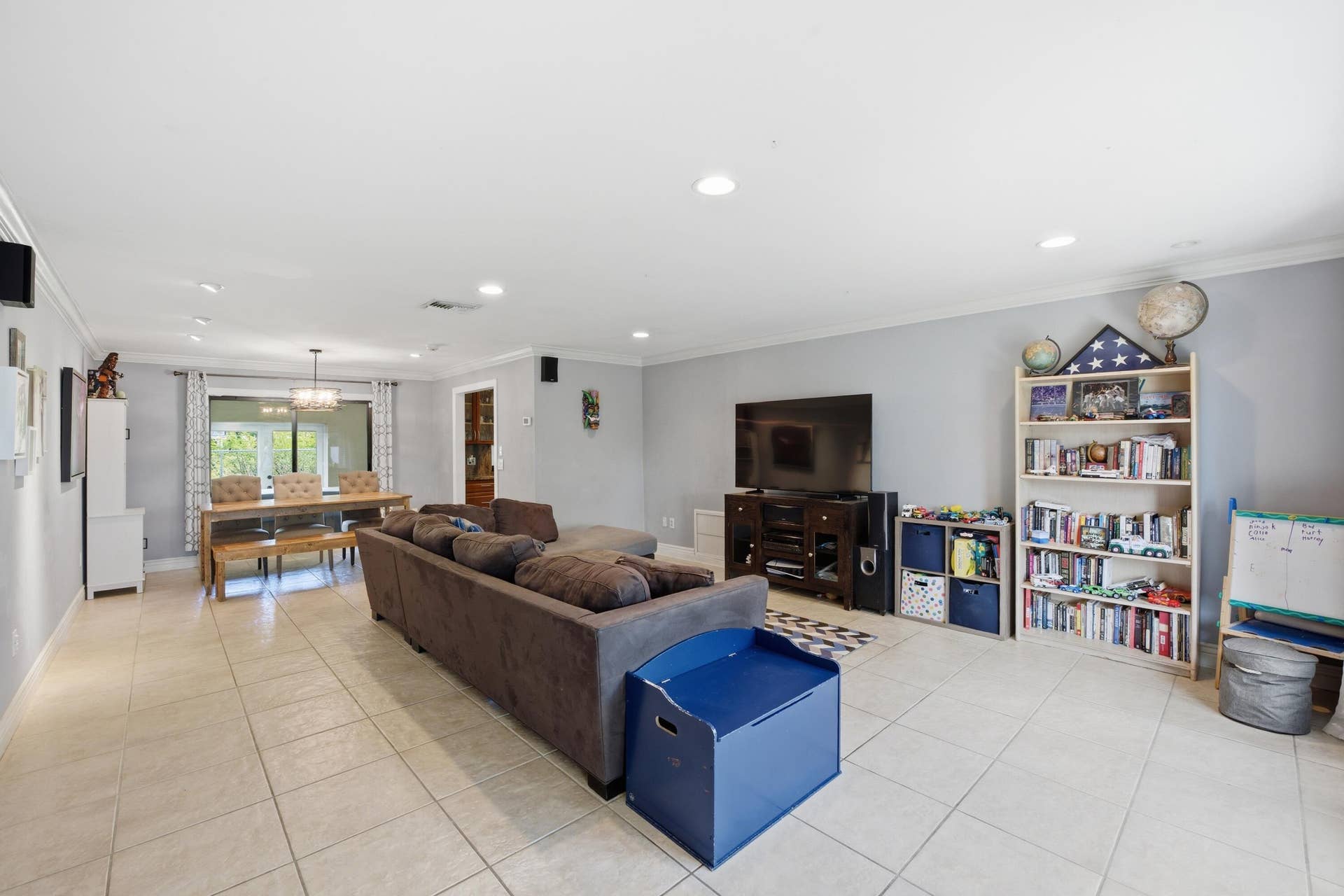 22504 SW 65th Avenue, Boca Raton, FL 33428 dave living room 1