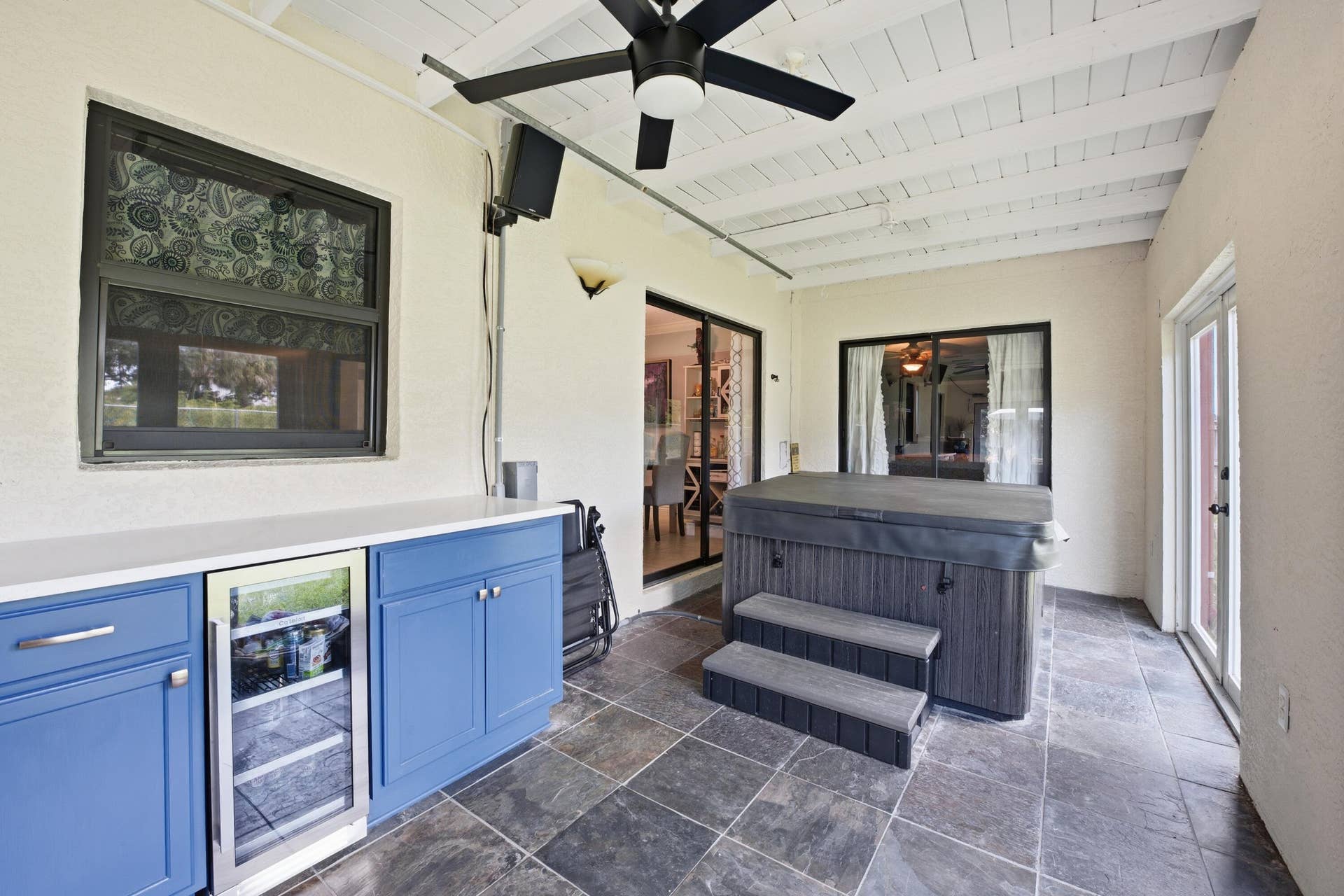 22504 SW 65th Avenue, Boca Raton, FL 33428 dave patio hot tub