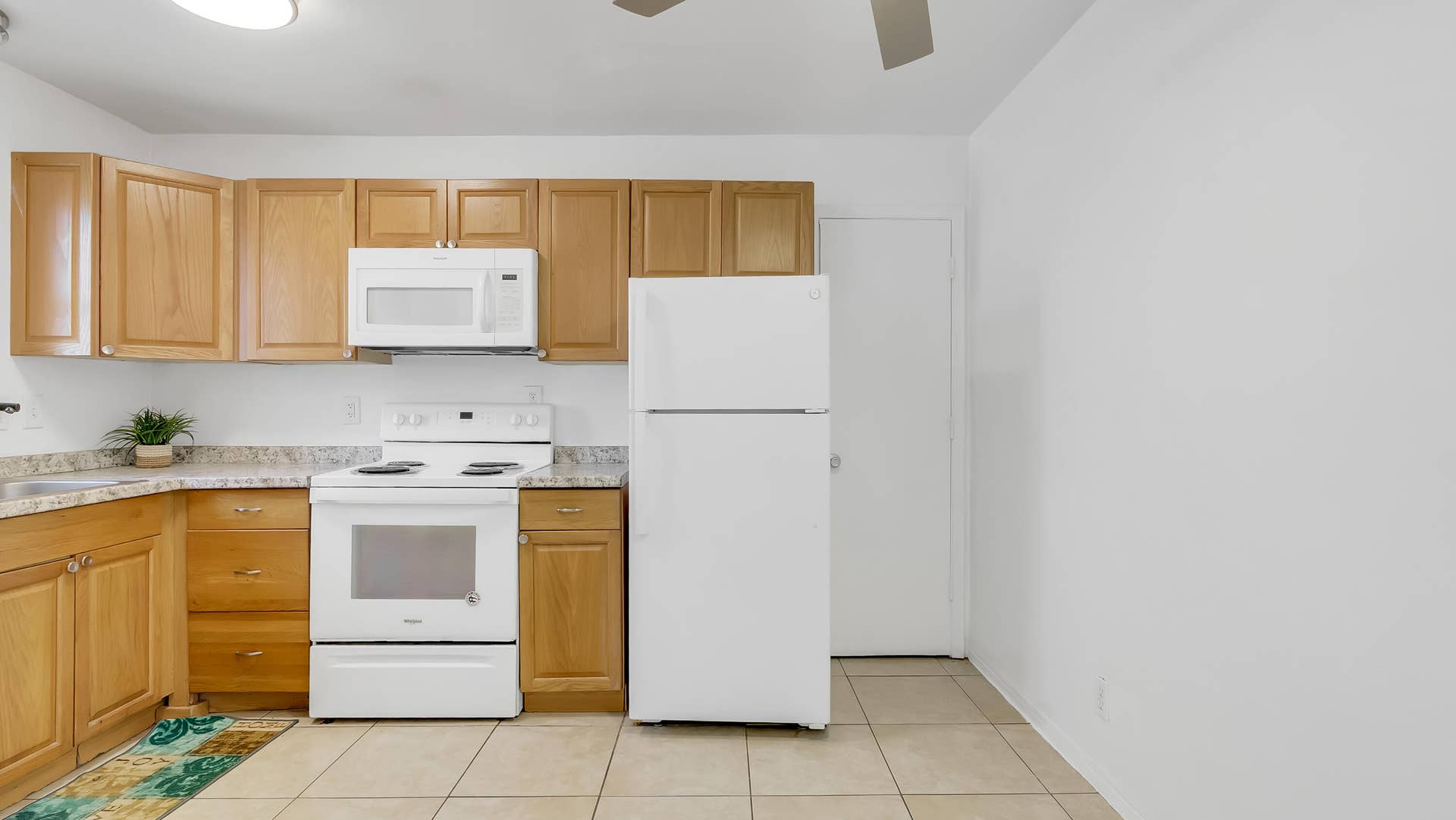 711 SE 15th Street, #5, Fort Lauderdale, FL 33316 DSC02957