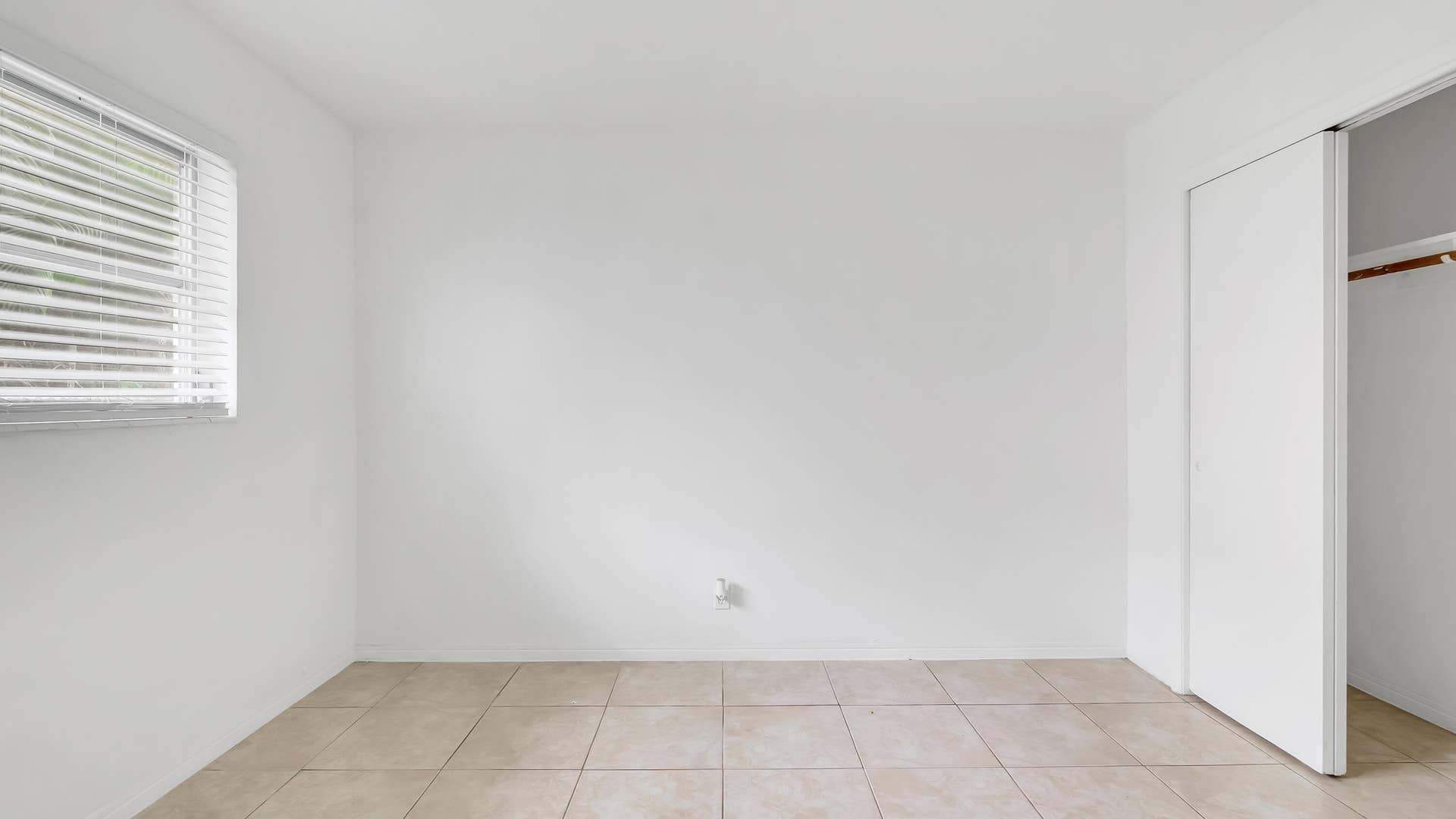 711 SE 15th Street, #5, Fort Lauderdale, FL 33316 DSC02987