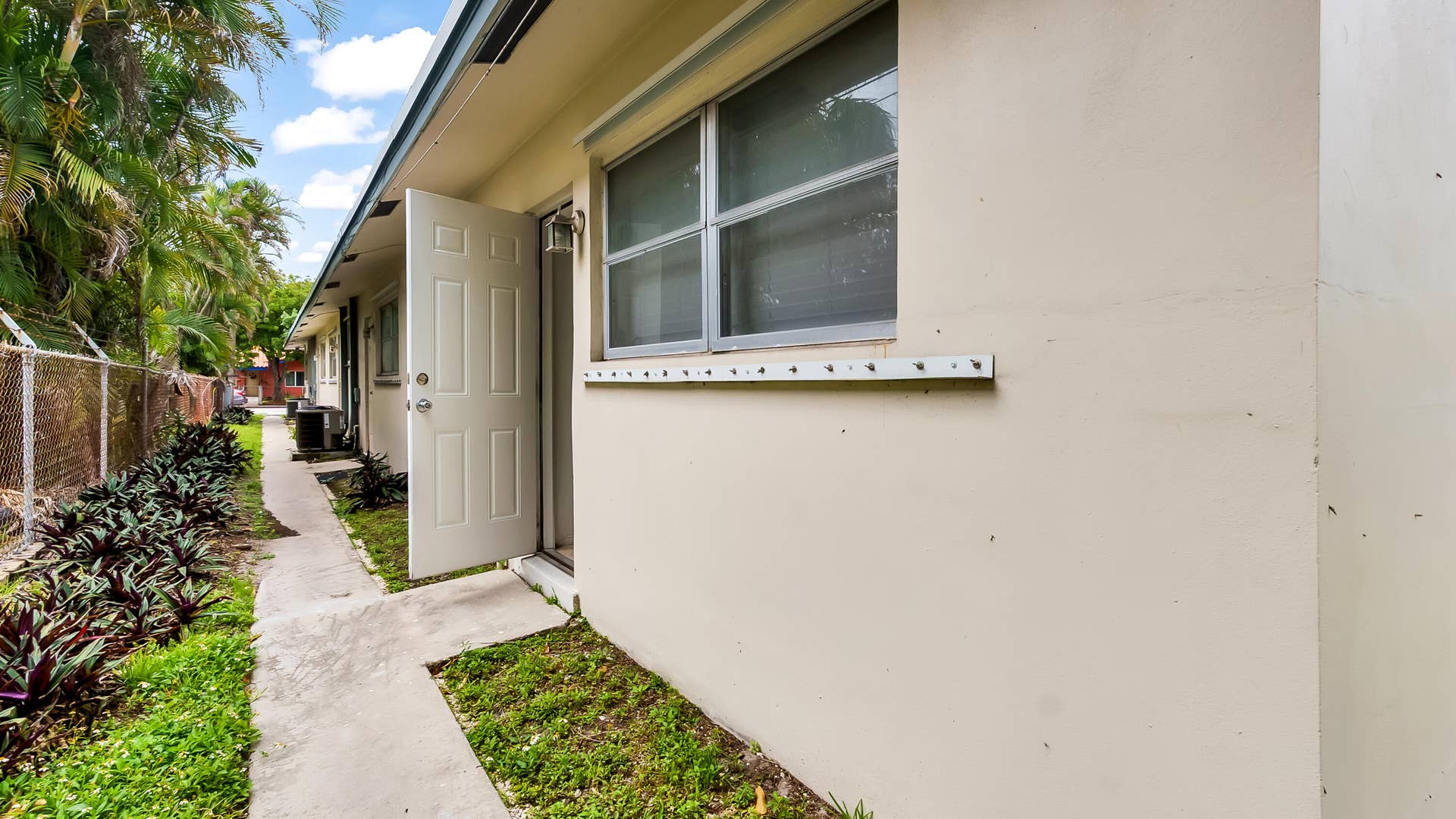 711 SE 15th Street, #5, Fort Lauderdale, FL 33316 DSC03020