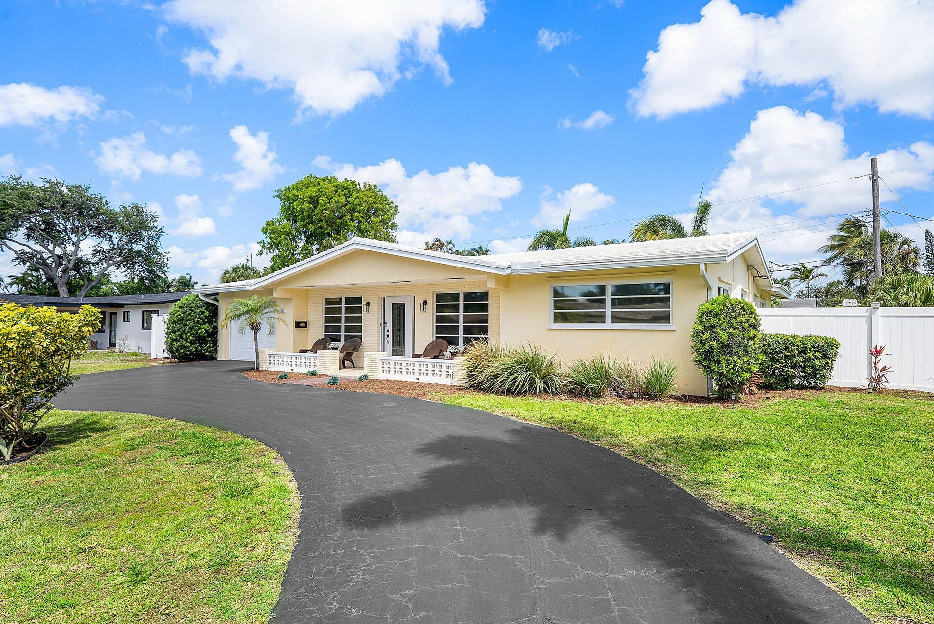 2741 NE 52nd Street, Lighthouse Point, FL 33064 003-2741Northeast52ndStreet-LighthousePo