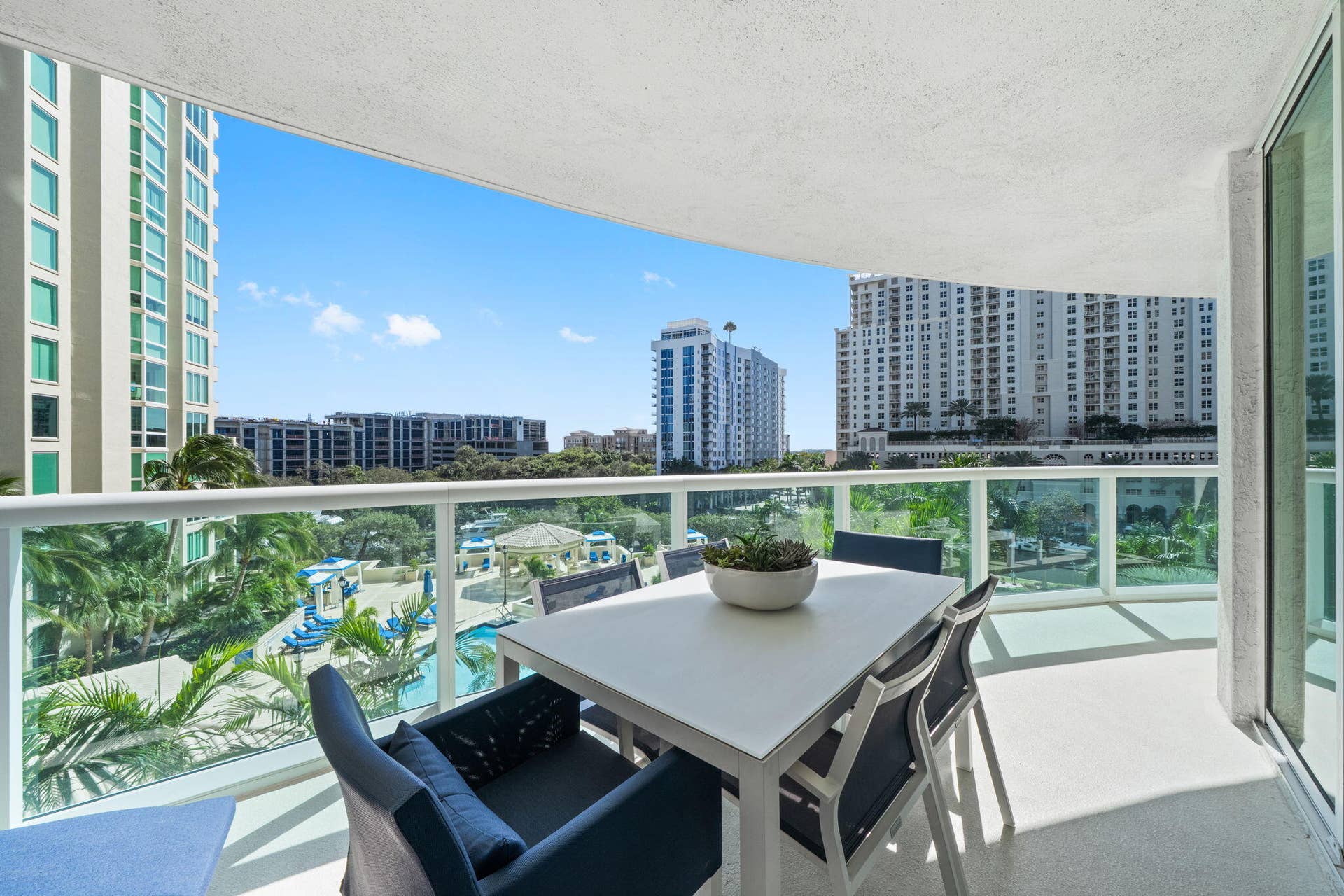 347 N New River Dr Drive E, #610, Fort Lauderdale, FL 33301 24-web-or-mls-A7R01877 copy