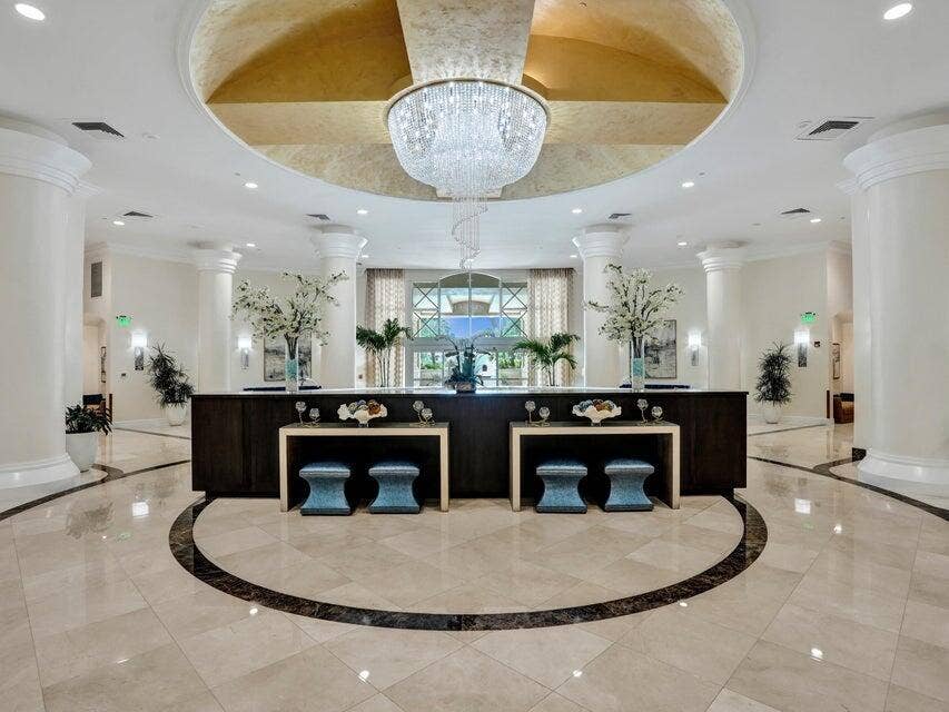 VALET SERVICES