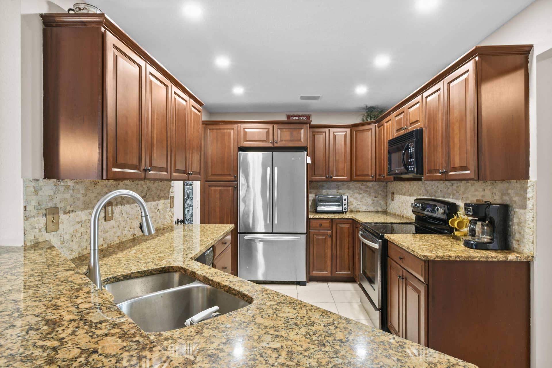 1003 Ocean Dunes Circle, Jupiter, Jupiter, FL 33477 kitchen 5