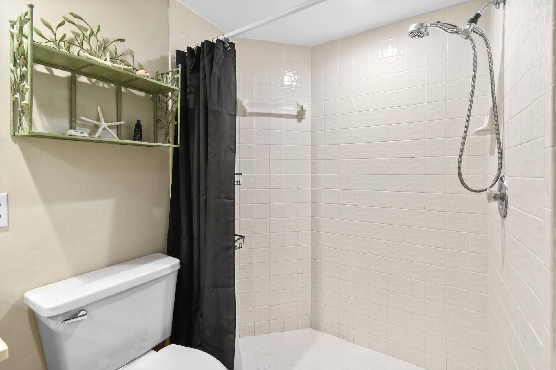 1003 Ocean Dunes Circle, Jupiter, Jupiter, FL 33477 Primary bathroom