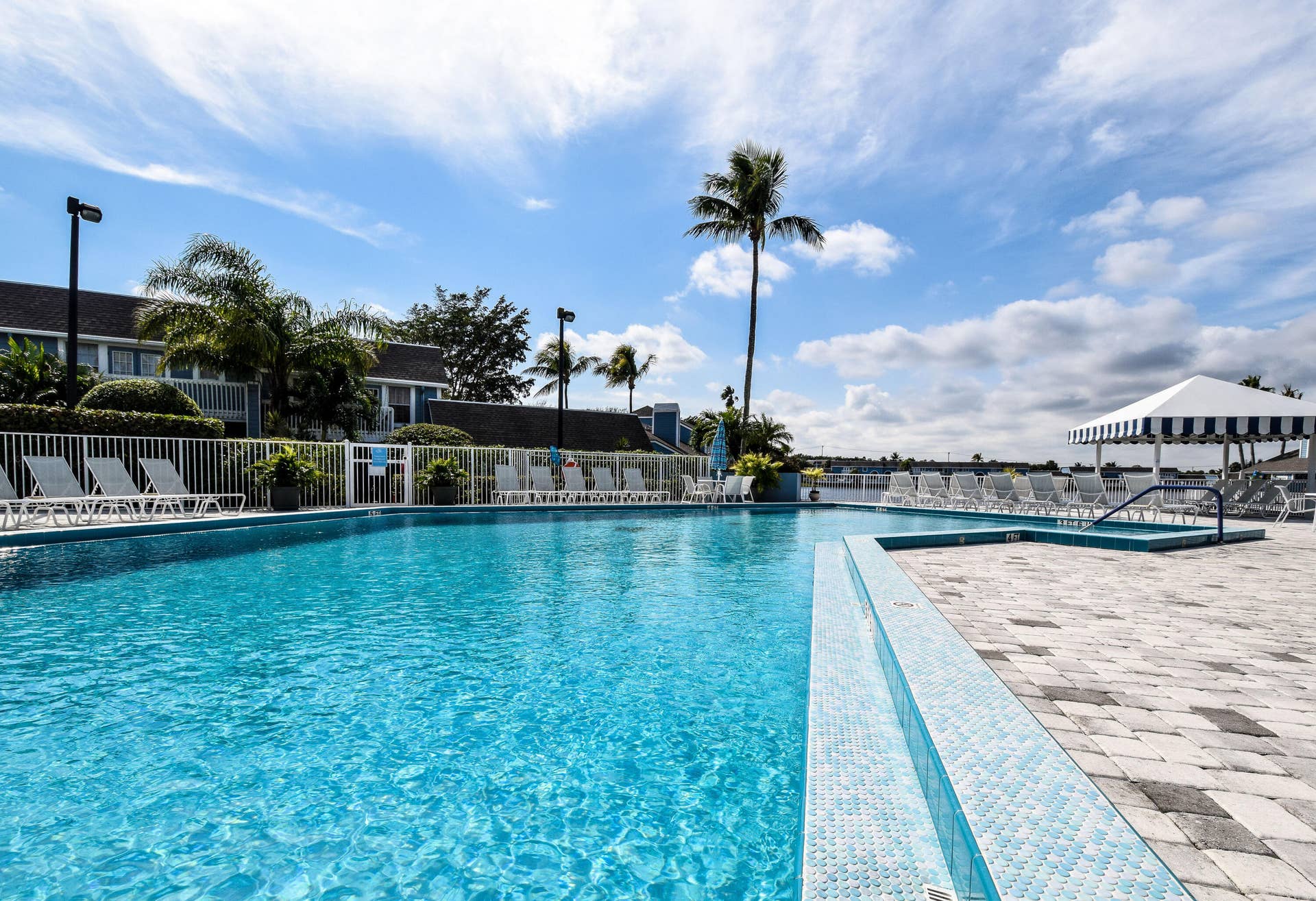 1003 Ocean Dunes Circle, Jupiter, Jupiter, FL 33477 Community pool