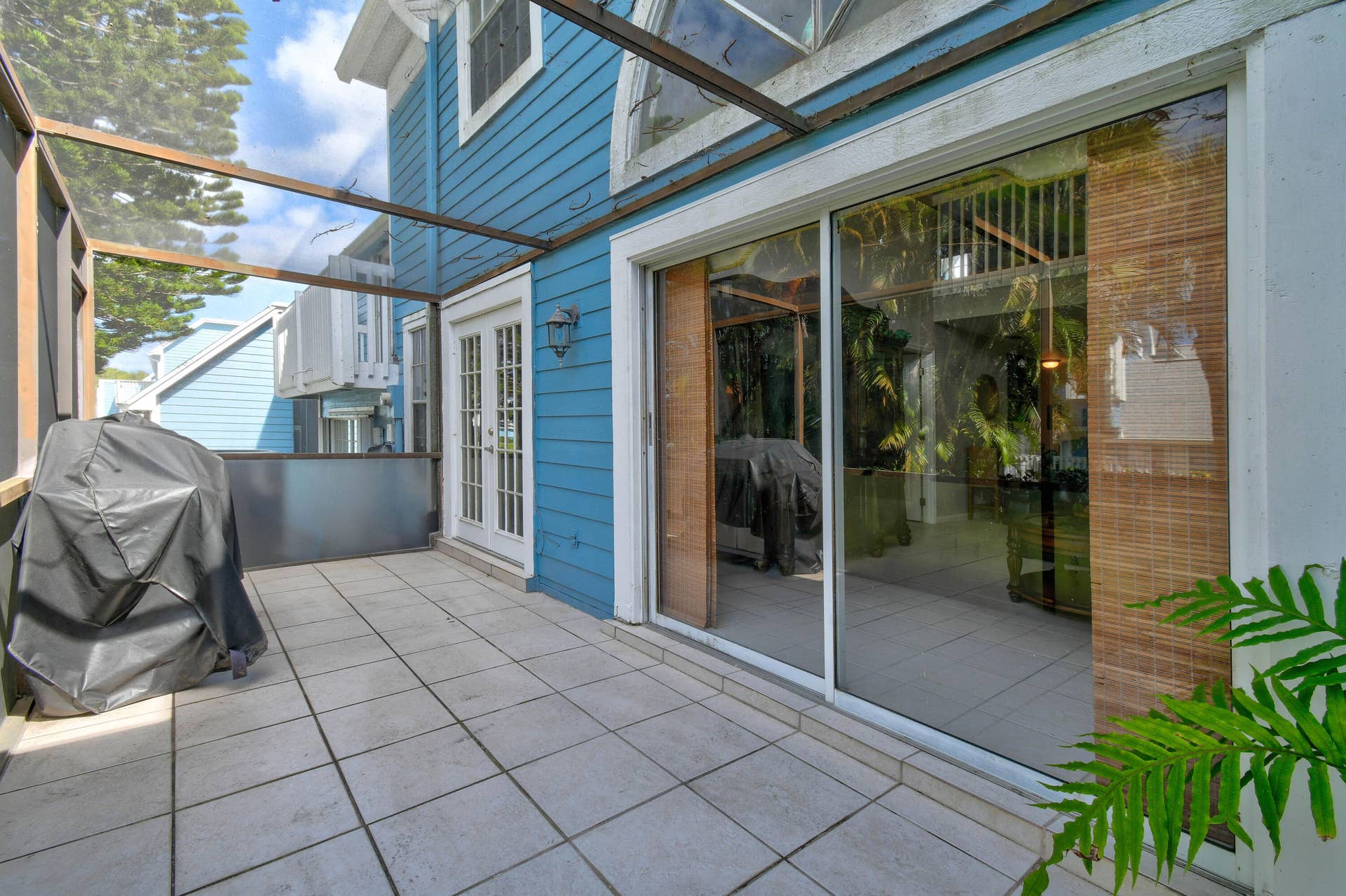 1003 Ocean Dunes Circle, Jupiter, Jupiter, FL 33477 screened patio 3