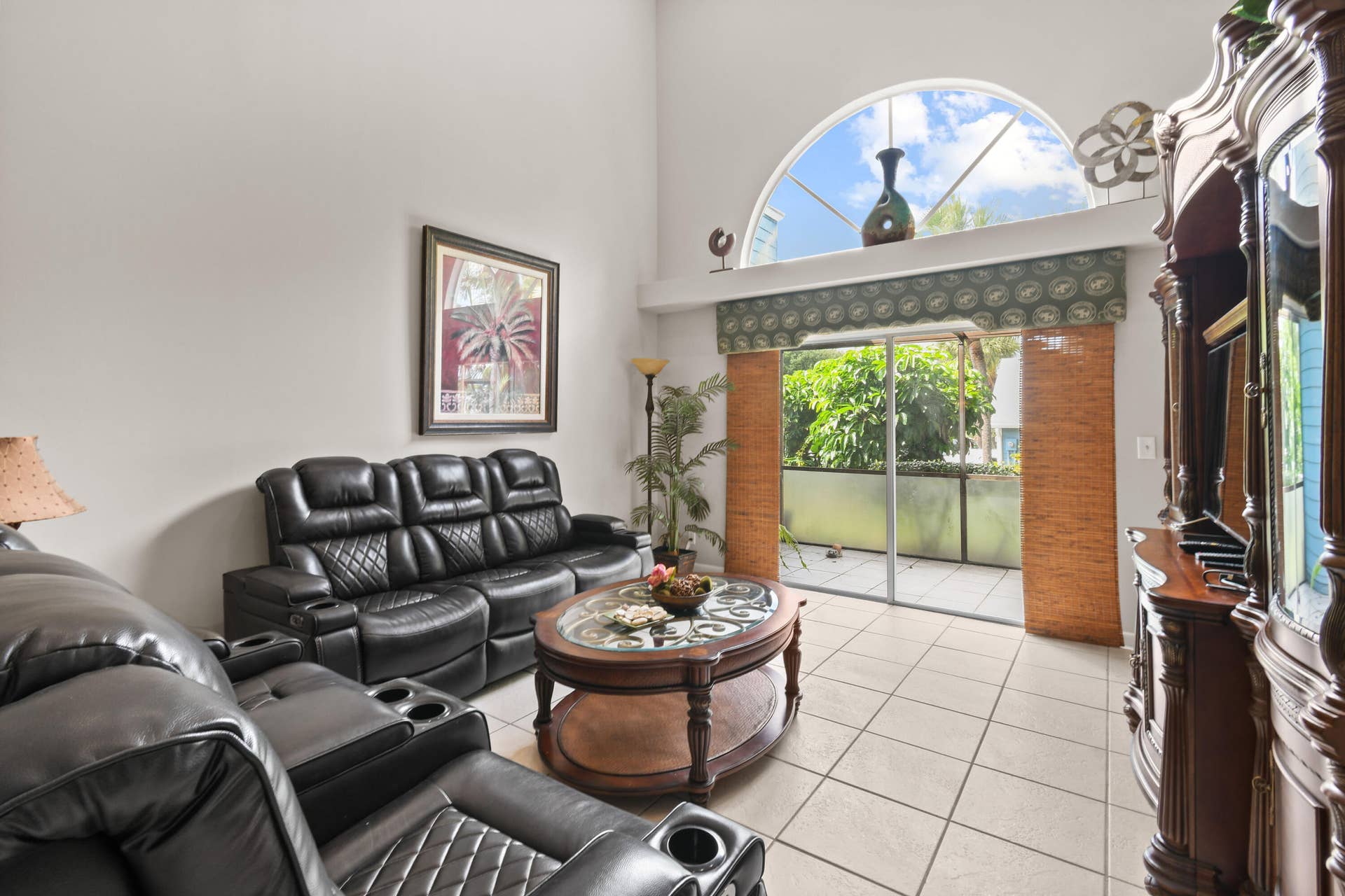 1003 Ocean Dunes Circle, Jupiter, Jupiter, FL 33477 living room 3