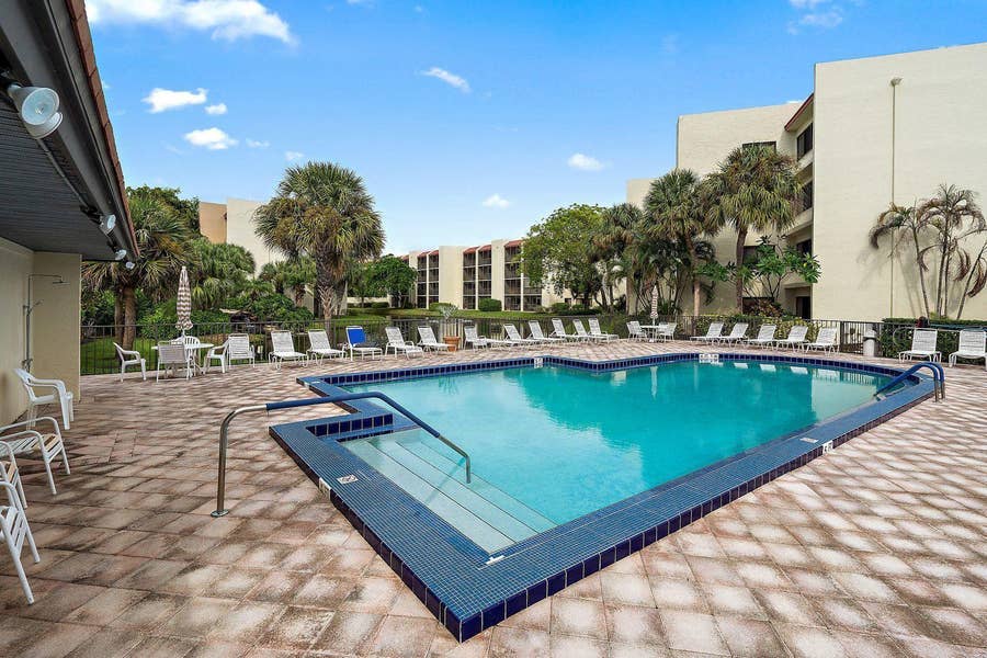 Property photo for 1605 Us-1, #E301, Jupiter, FL