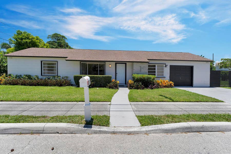 Property photo for 2301 Ridgeway Avenue, West Palm Beach, FL