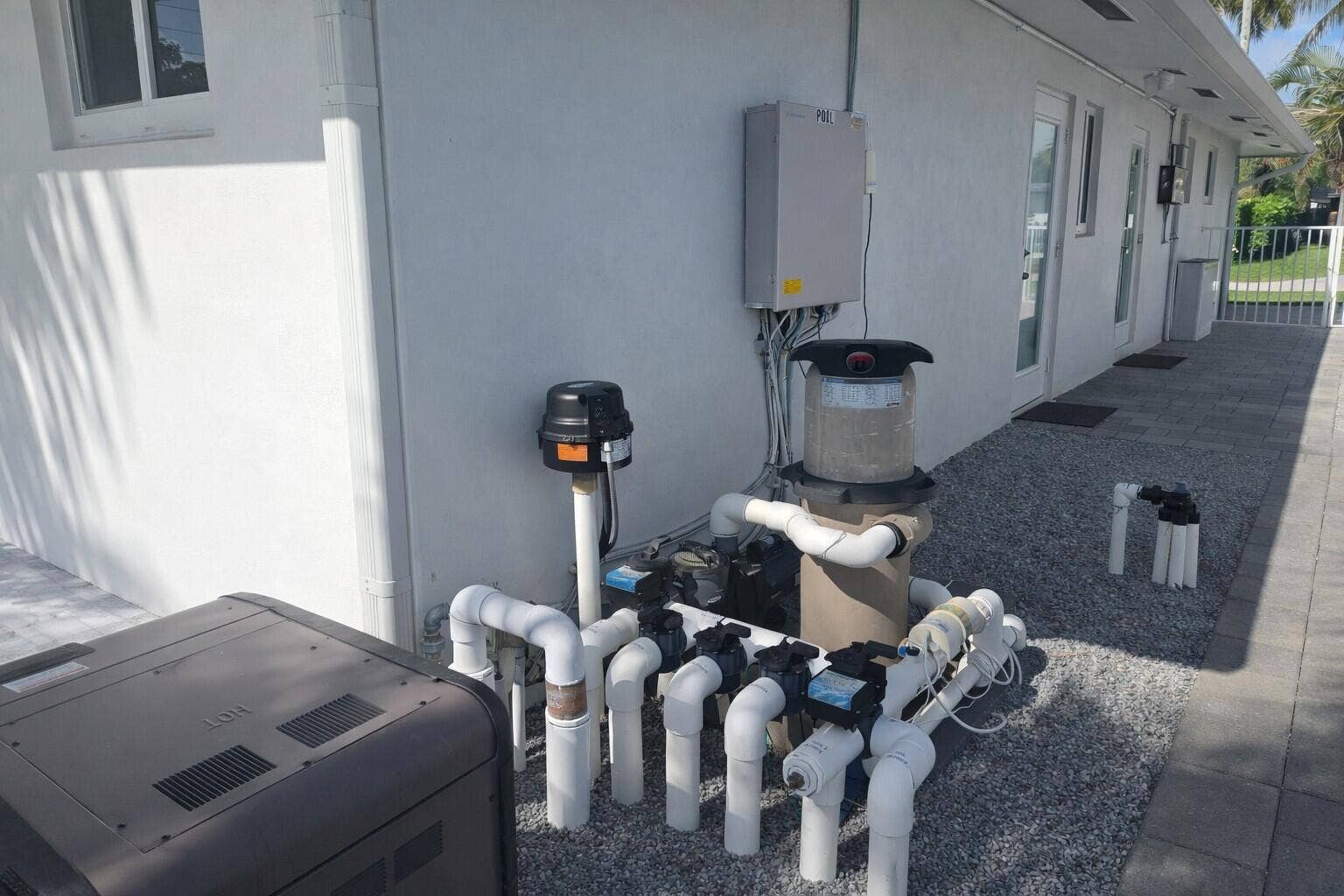 3910 NE 26th Avenue, Lighthouse Point, FL 33064 Pool equipment