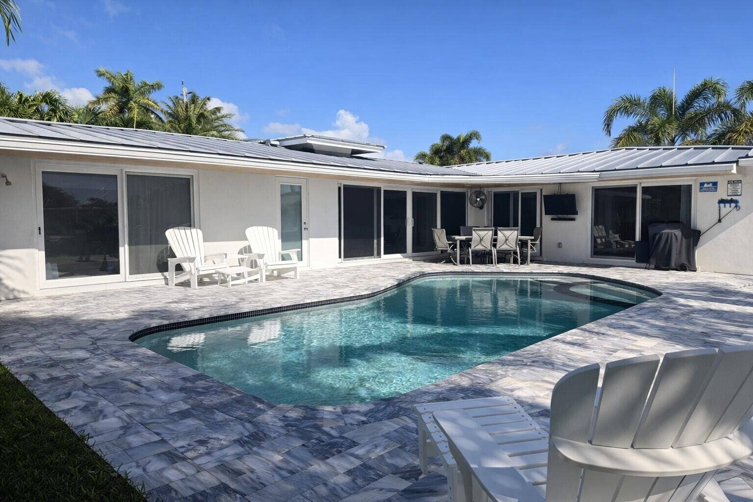 3910 NE 26th Avenue, Lighthouse Point, FL 33064 Pool 2