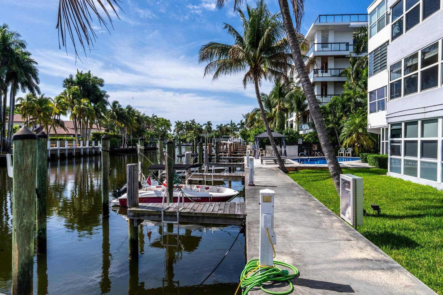 40 Isle Of Venice Drive, #9, Fort Lauderdale, FL 33301 40 Isle of Venice Dr Fort-large-018-027-