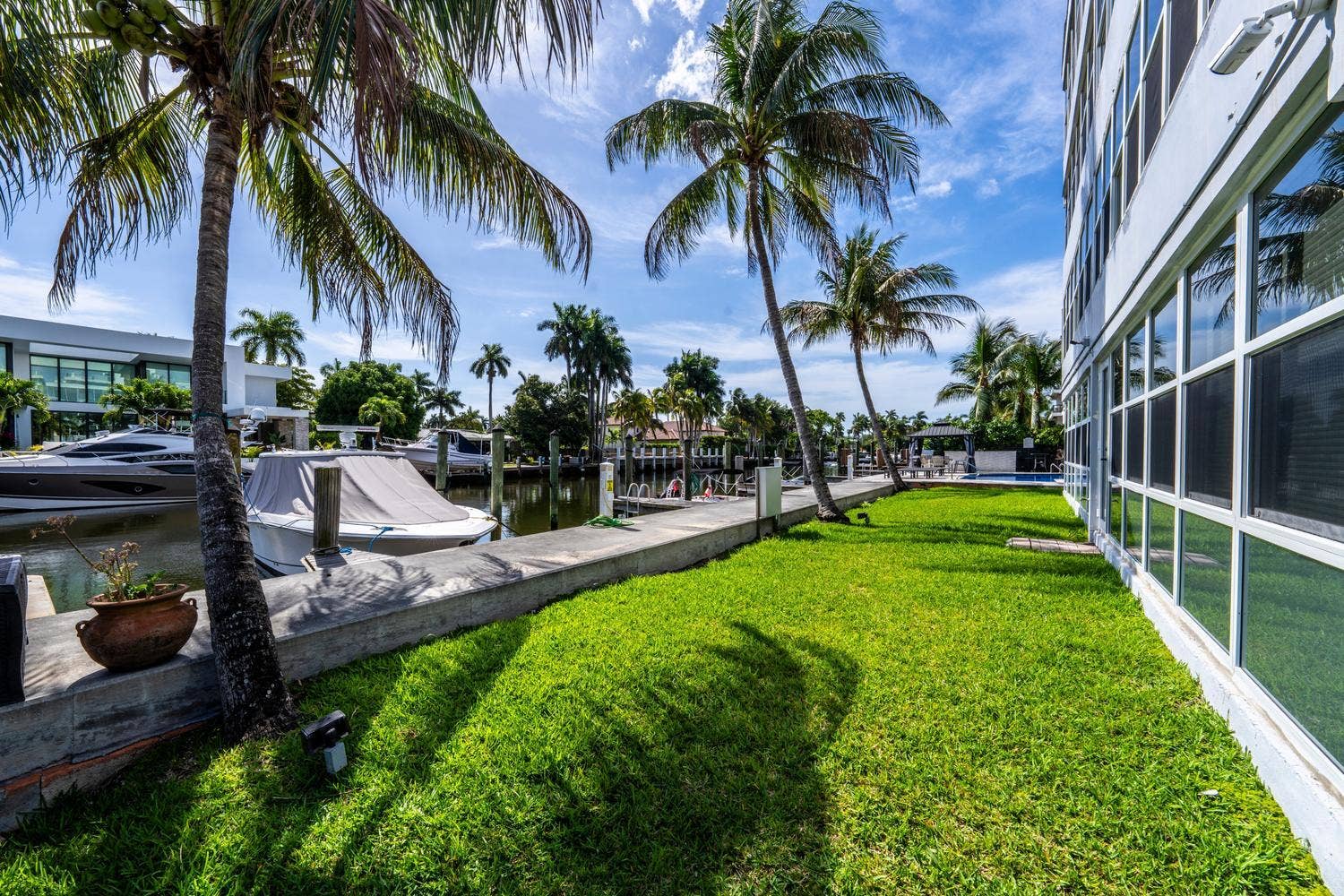 40 Isle Of Venice Drive, #9, Fort Lauderdale, FL 33301 40 Isle of Venice Dr Fort-large-019-030-