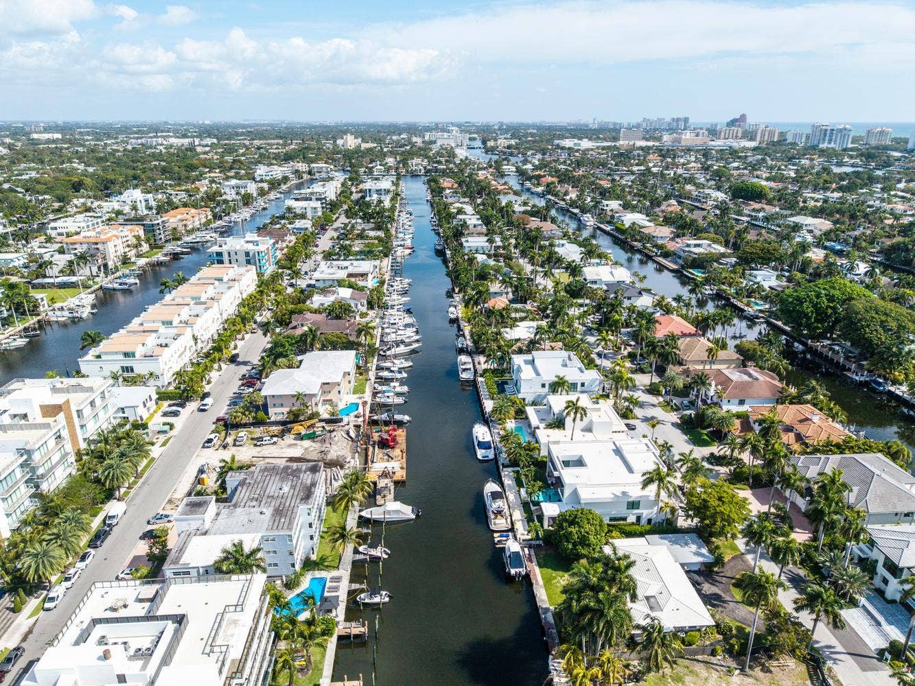 40 Isle Of Venice Drive, #9, Fort Lauderdale, FL 33301 40 Isle of Venice Dr Fort-large-006-022-