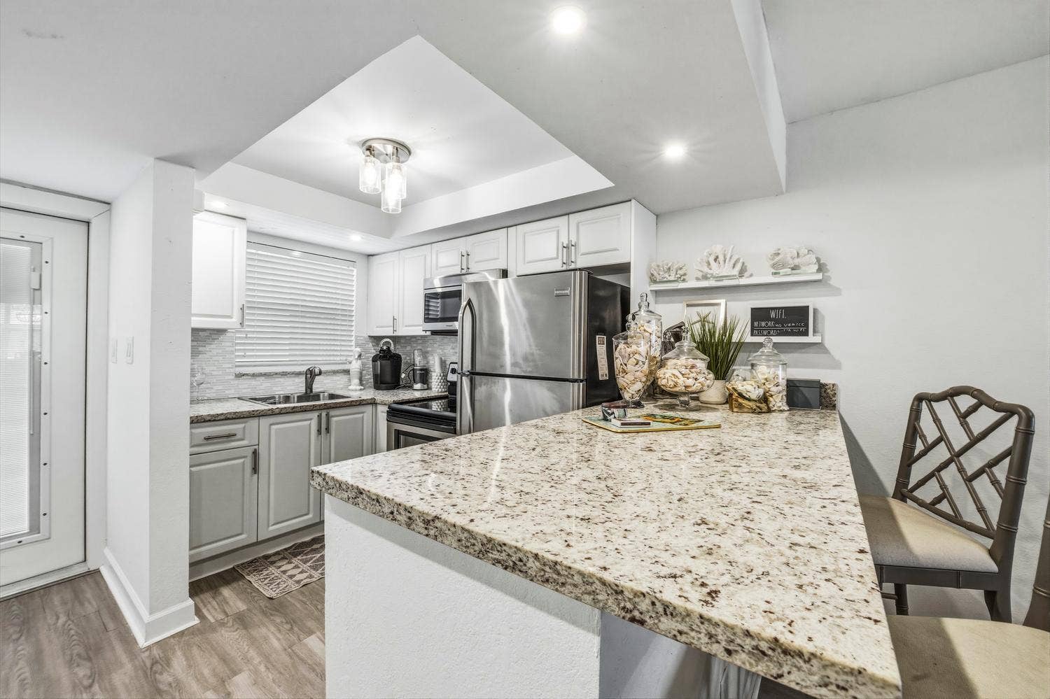 40 Isle Of Venice Drive, #9, Fort Lauderdale, FL 33301 40 Isle of Venice Dr Fort-large-026-024-