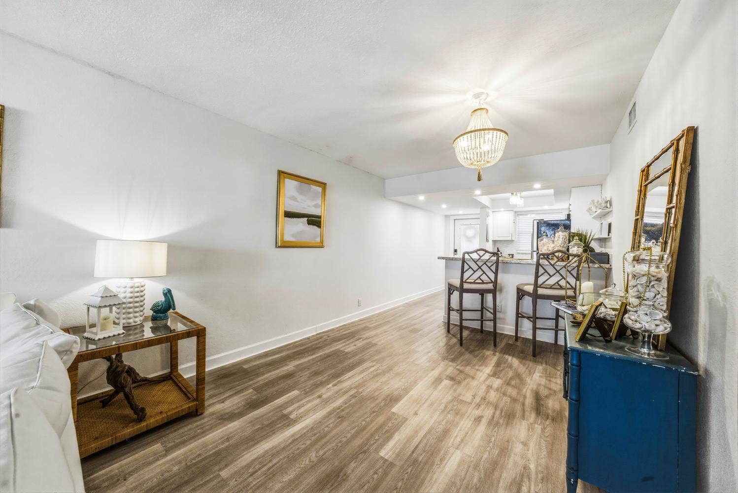 40 Isle Of Venice Drive, #9, Fort Lauderdale, FL 33301 40 Isle of Venice Dr Fort-large-030-035-