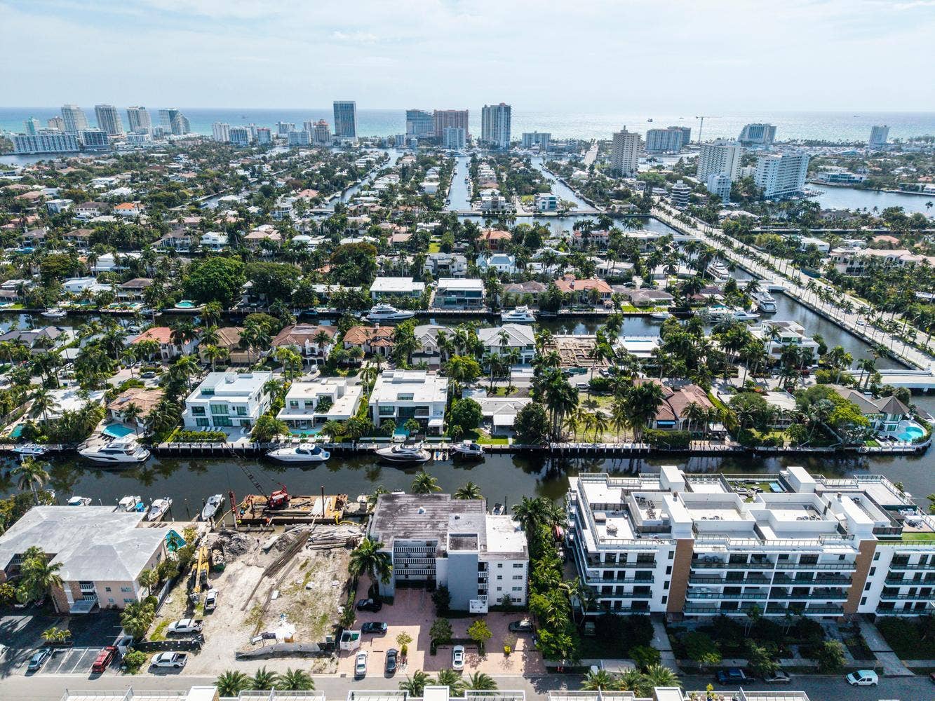 40 Isle Of Venice Drive, #9, Fort Lauderdale, FL 33301 40 Isle of Venice Dr Fort-large-007-025-