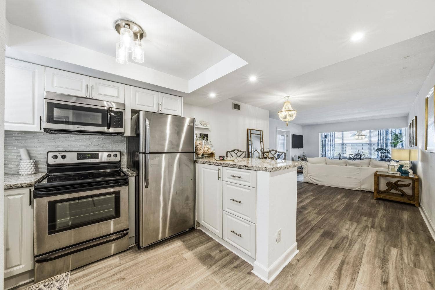 40 Isle Of Venice Drive, #9, Fort Lauderdale, FL 33301 40 Isle of Venice Dr Fort-large-025-020-