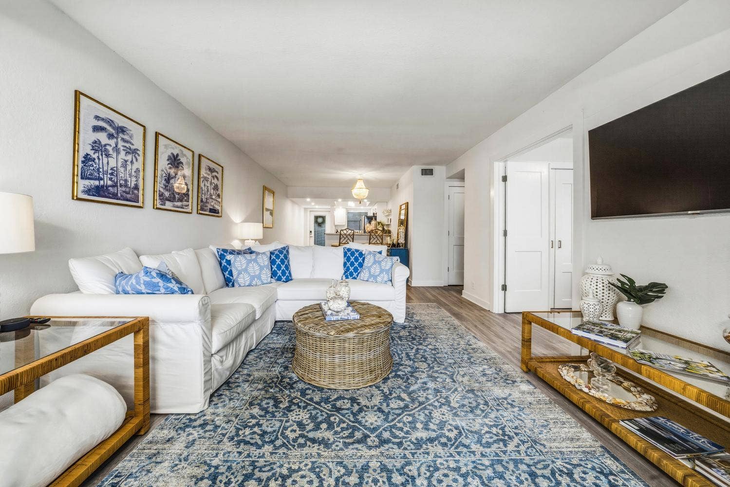40 Isle Of Venice Drive, #9, Fort Lauderdale, FL 33301 40 Isle of Venice Dr Fort-large-034-013-