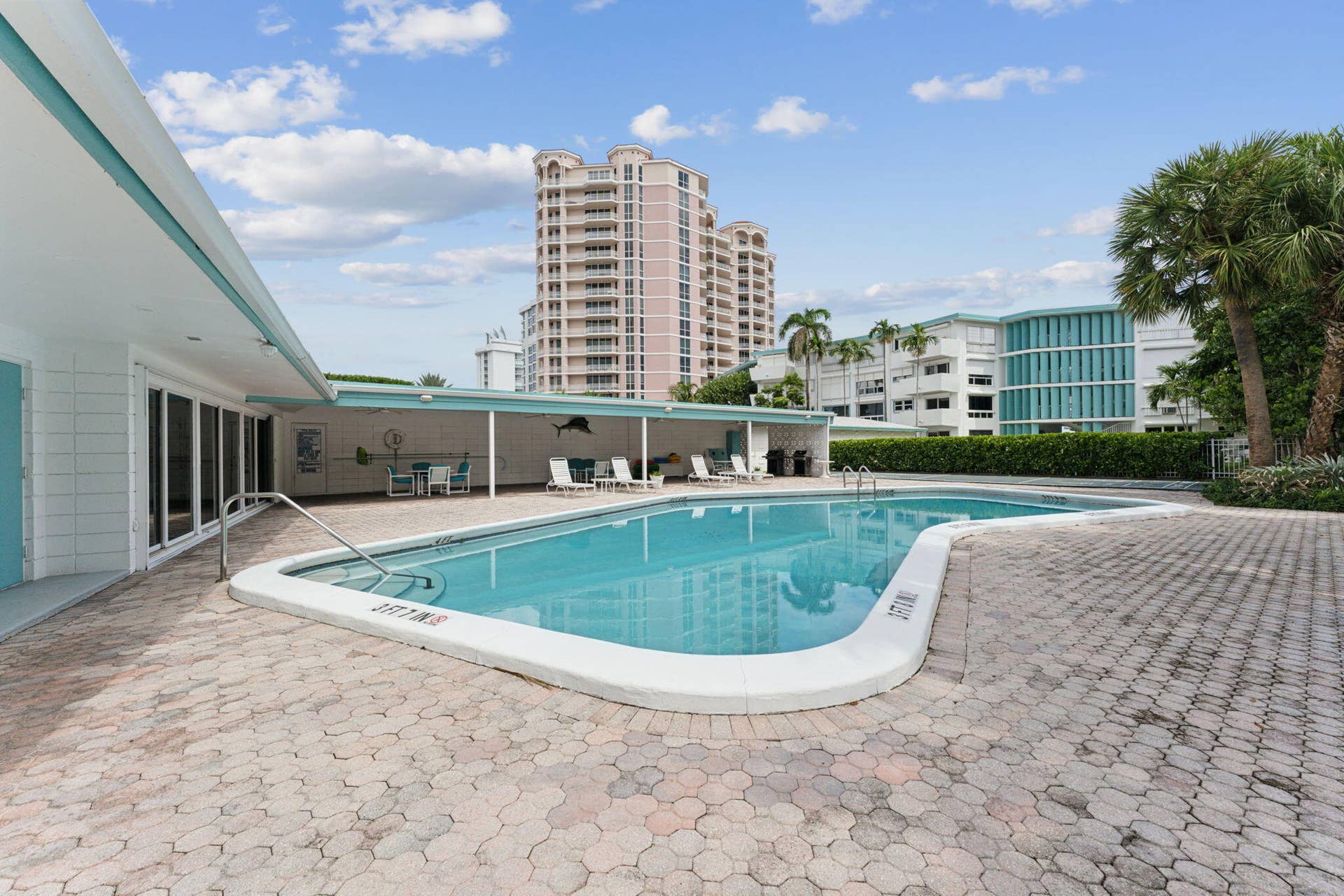 1470 S Ocean Boulevard, #1002, Lauderdale-By-The-Sea, Lauderdale By The Sea, FL 33062 33-web-or-mls-28-web-or-mls-DSC01173