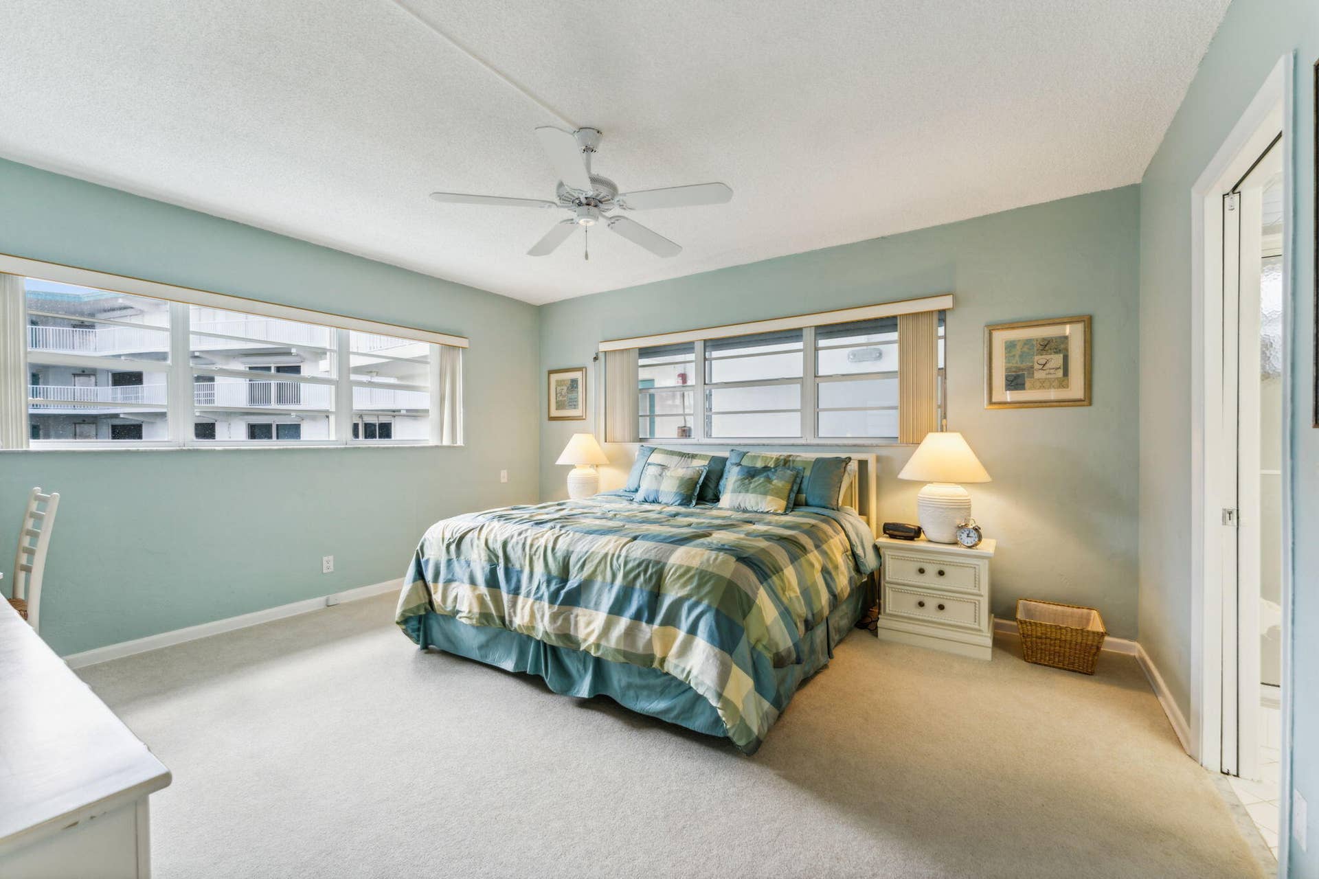 1470 S Ocean Boulevard, #1002, Lauderdale-By-The-Sea, Lauderdale By The Sea, FL 33062 14-web-or-mls-DSC05233