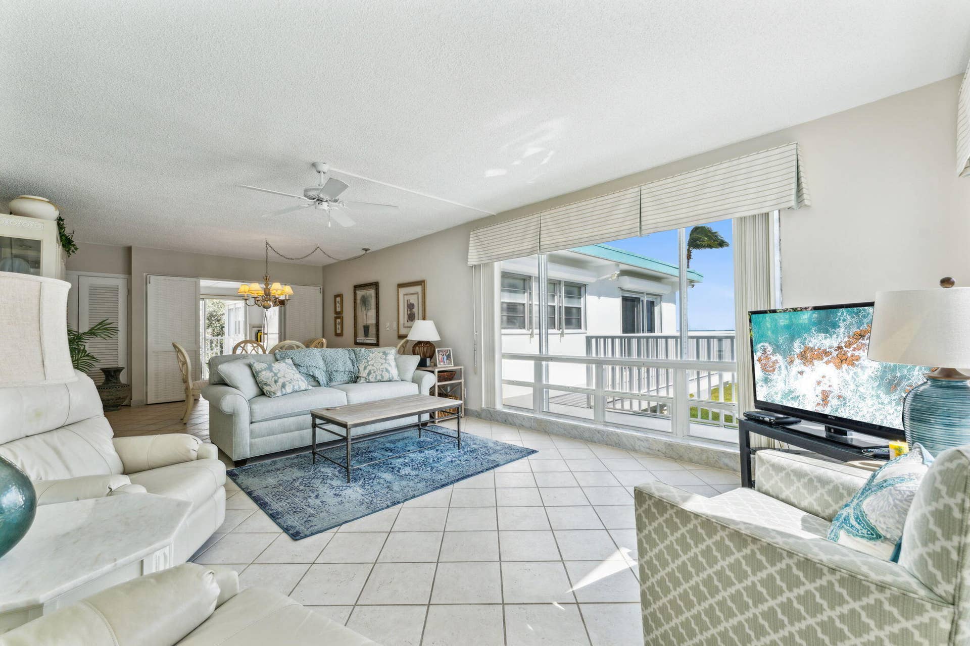 1470 S Ocean Boulevard, #1002, Lauderdale-By-The-Sea, Lauderdale By The Sea, FL 33062 18-web-or-mls-DSC05158