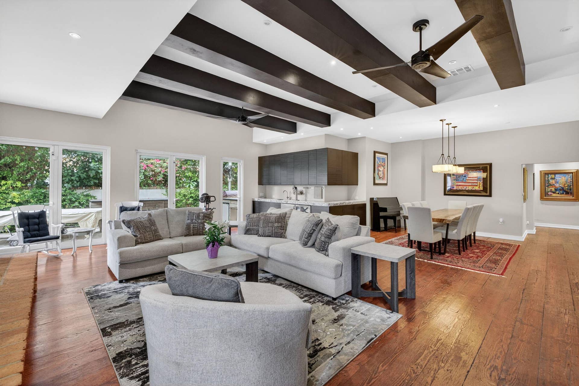 Always Bright w/Vaulted Ceilings