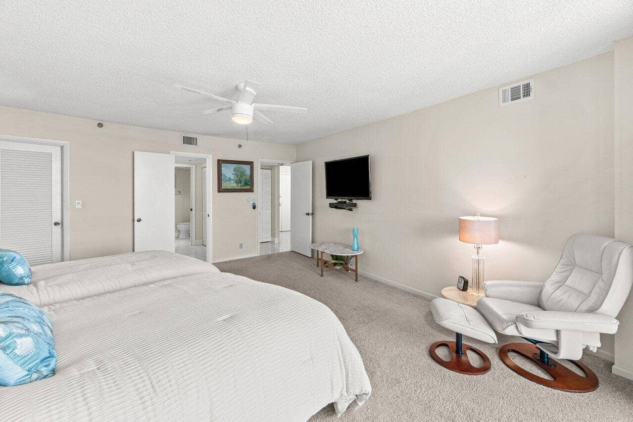 4740 S Ocean Boulevard, #903, Highland Beach, FL 33487 2ND PRIMARY SIZE SUITE