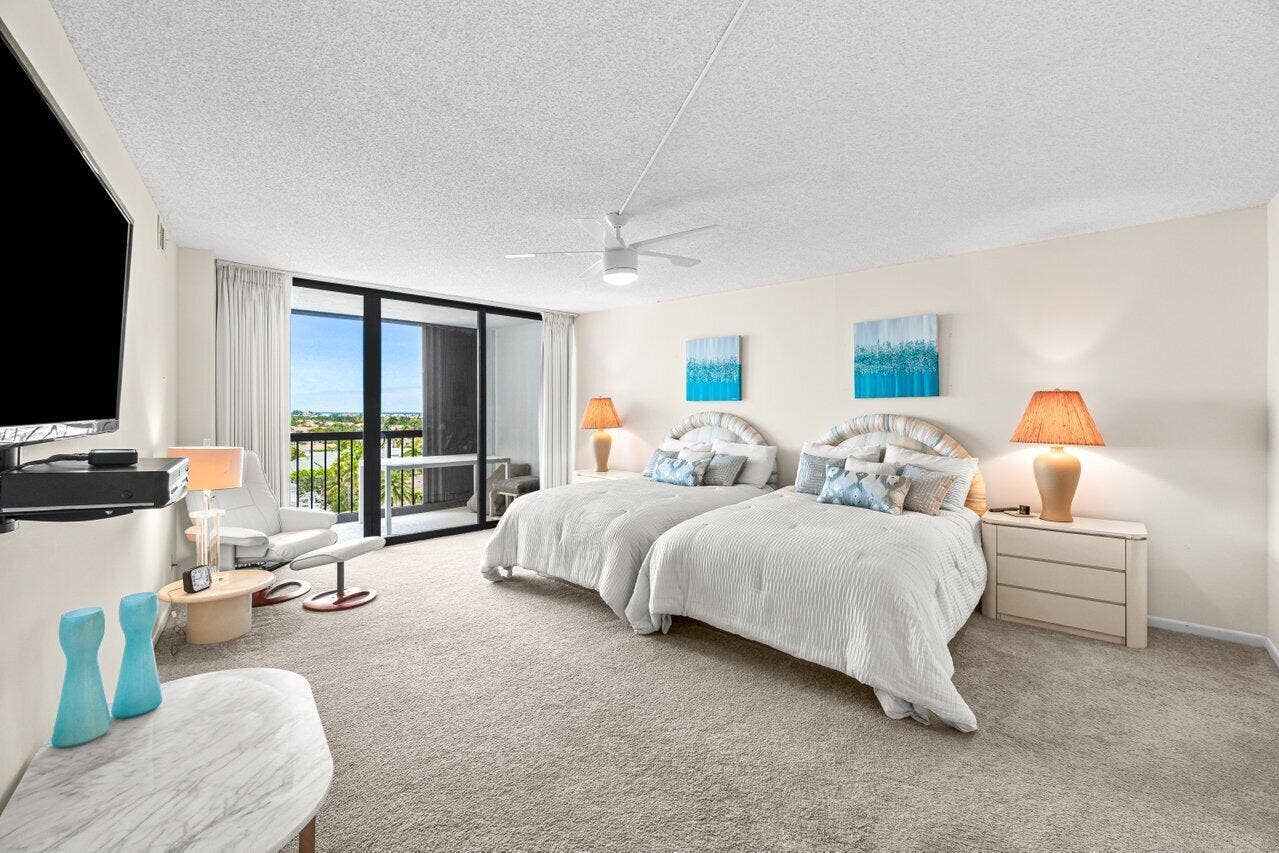 4740 S Ocean Boulevard, #903, Highland Beach, FL 33487 SPLIT BEDROOM PLAN