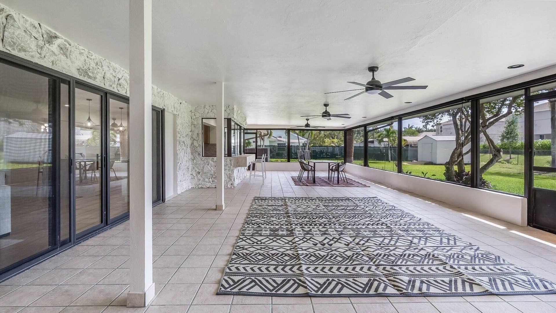 patio_2048