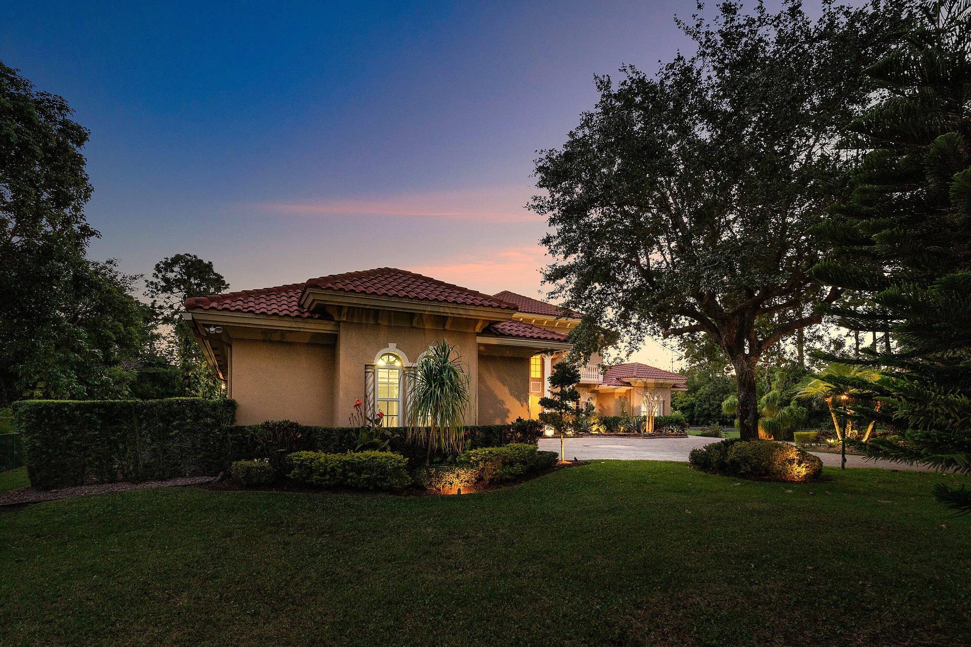 6071 NW 69th Way, Parkland, FL 33067 074-6071Northwest69thWay-Parkland-FL-330