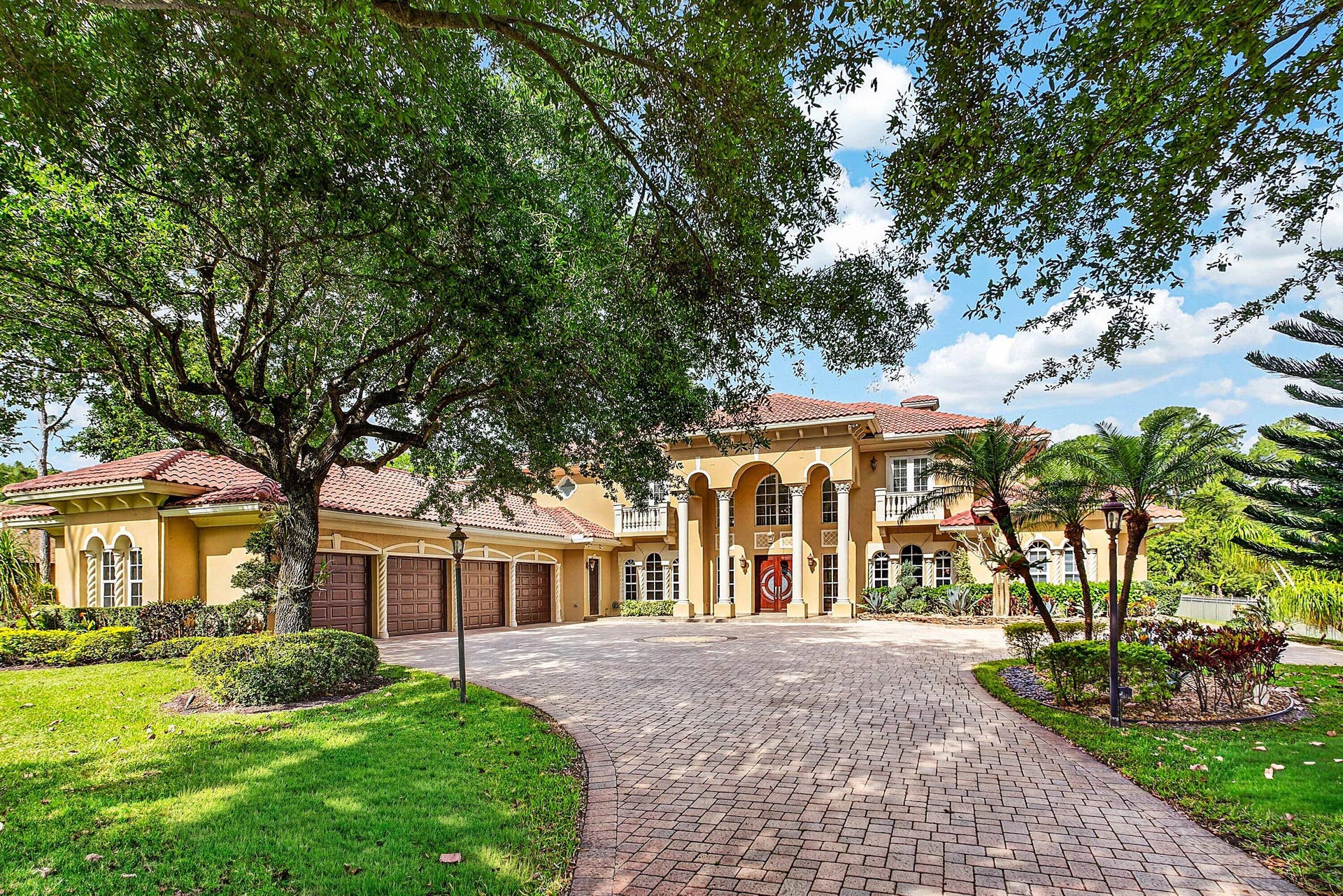 6071 NW 69th Way, Parkland, FL 33067 003-6071Northwest69thWay-Parkland-FL-330