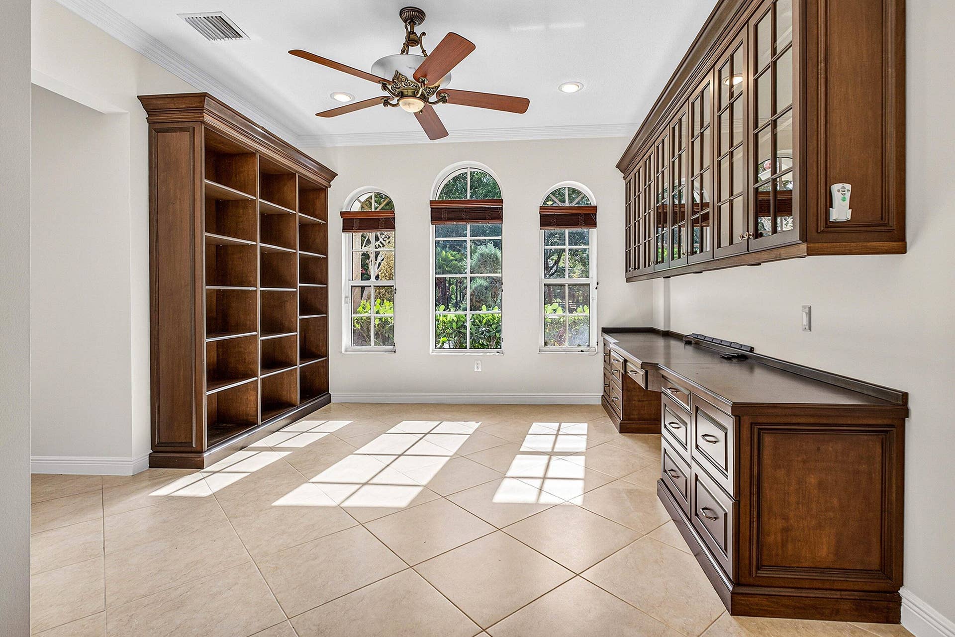 6071 NW 69th Way, Parkland, FL 33067 Office