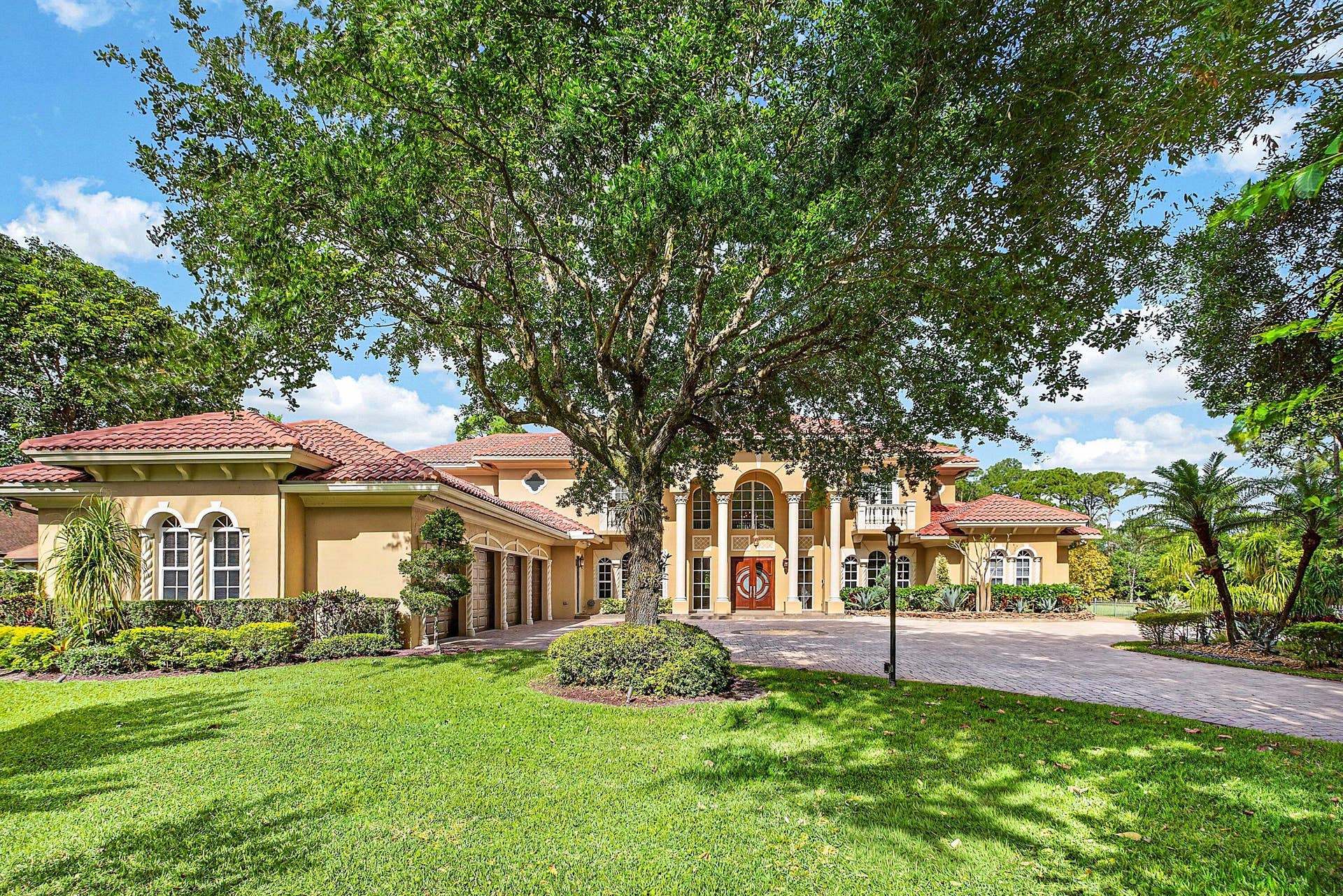 6071 NW 69th Way, Parkland, FL 33067 002-6071Northwest69thWay-Parkland-FL-330