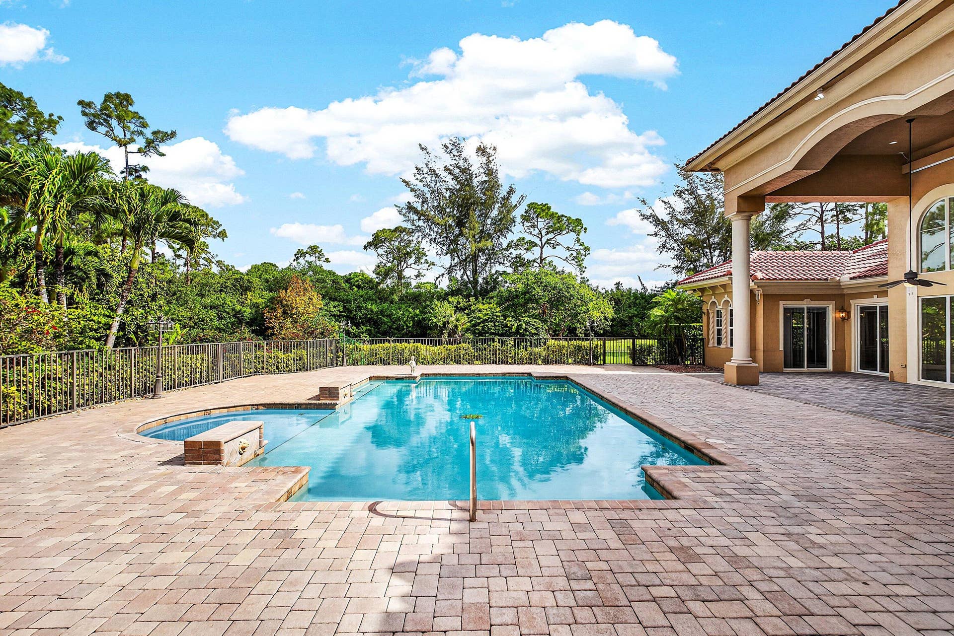 6071 NW 69th Way, Parkland, FL 33067 053-6071Northwest69thWay-Parkland-FL-330