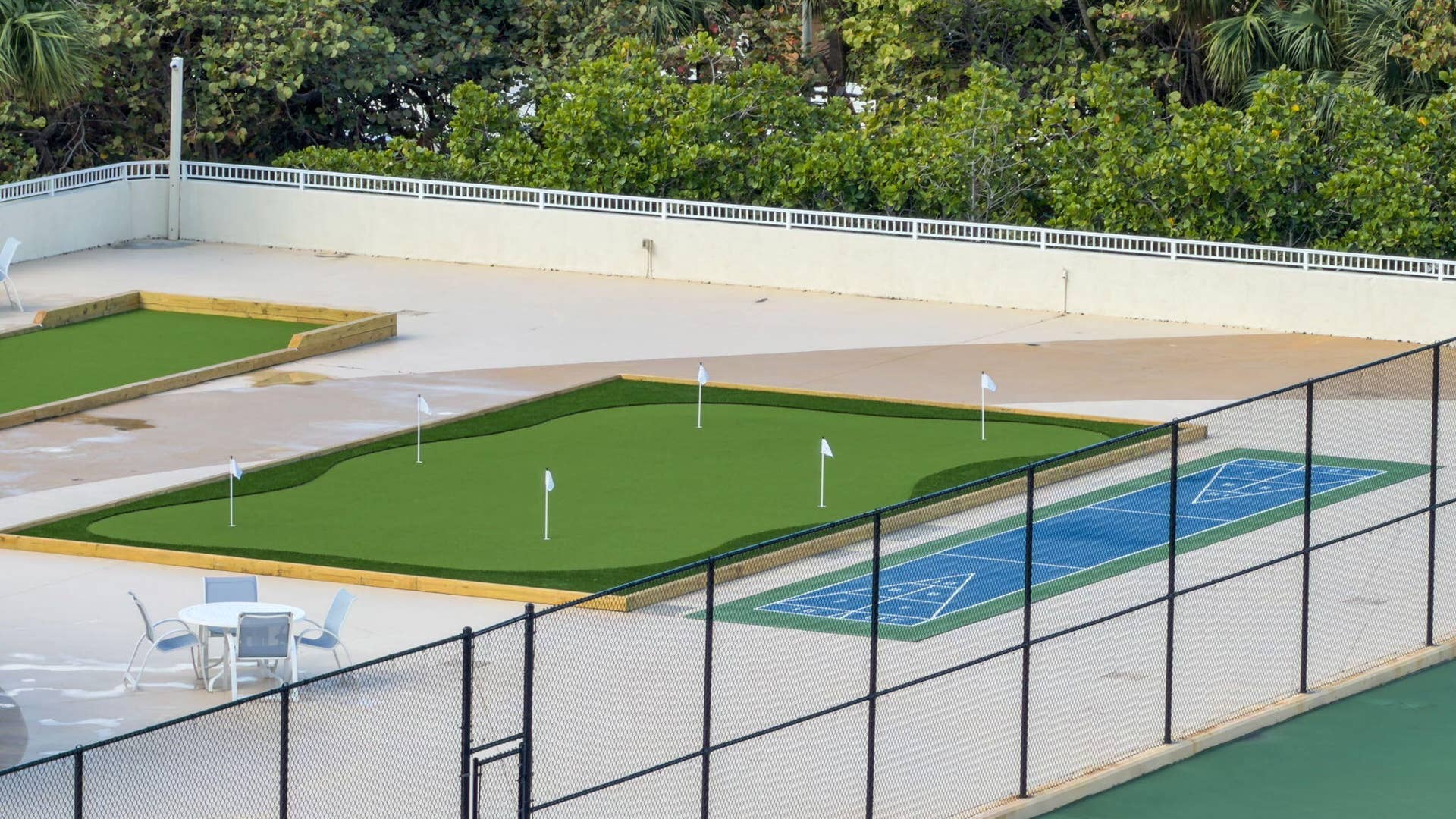 3000 N Ocean Drive, #4 F, Singer Island, FL 33404 Putting Green and Bocce