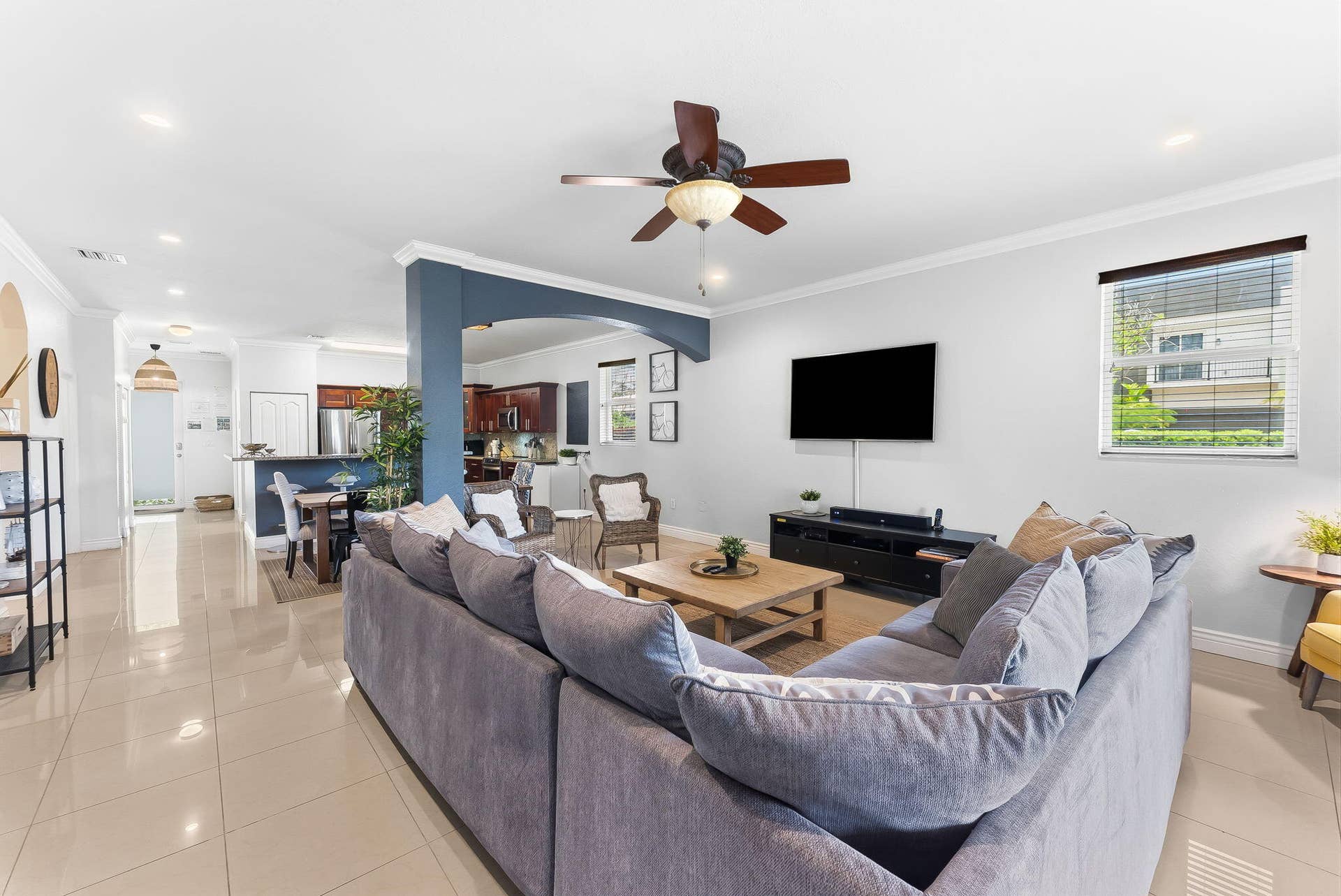 1500 SW 20th Street, Fort Lauderdale, FL 33315 33-web-or-mls-DSC03706