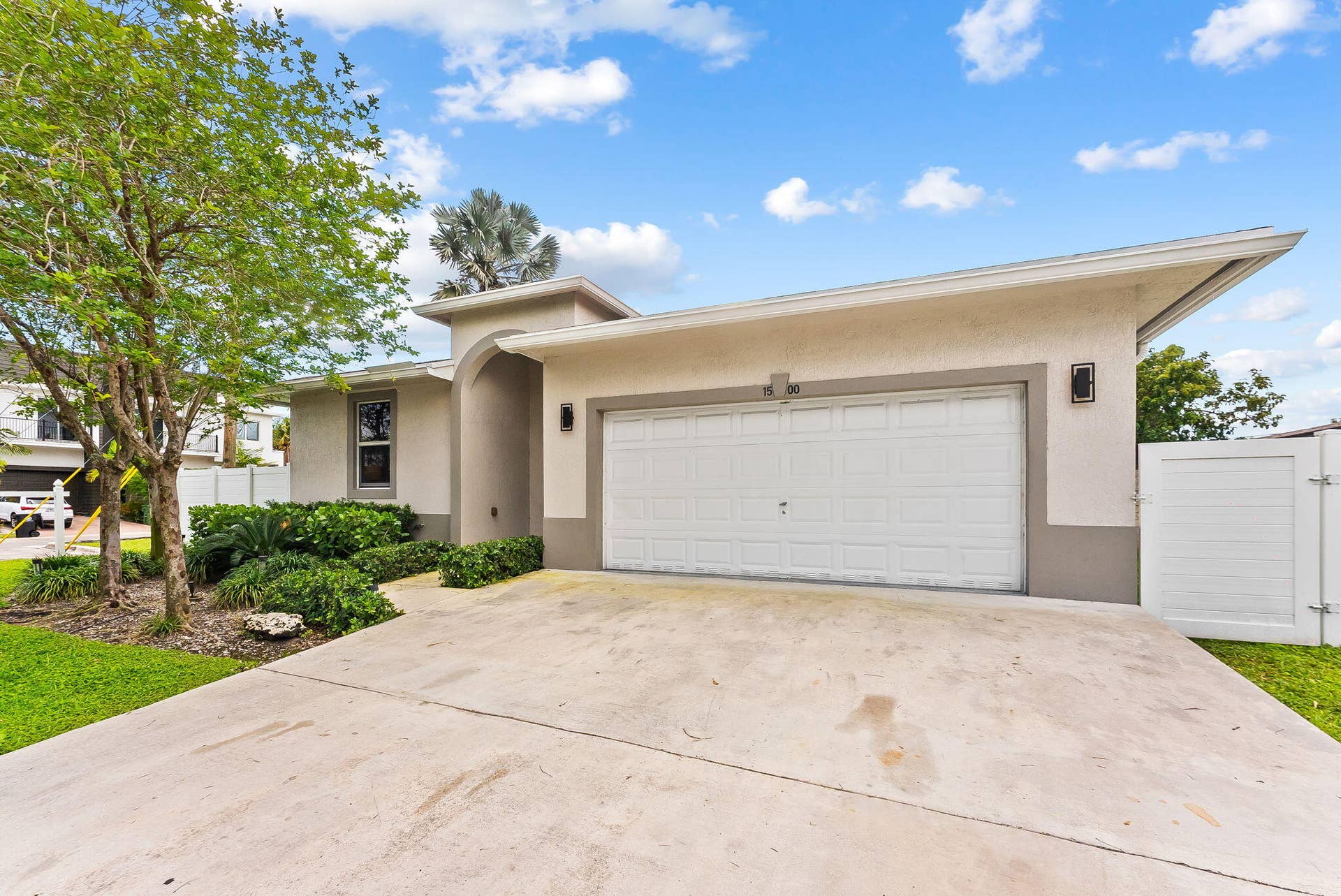 1500 SW 20th Street, Fort Lauderdale, FL 33315 8-web-or-mls-DSC03602