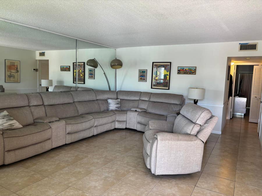 Property photo for 105 E Wellington, #105, West Palm Beach, FL