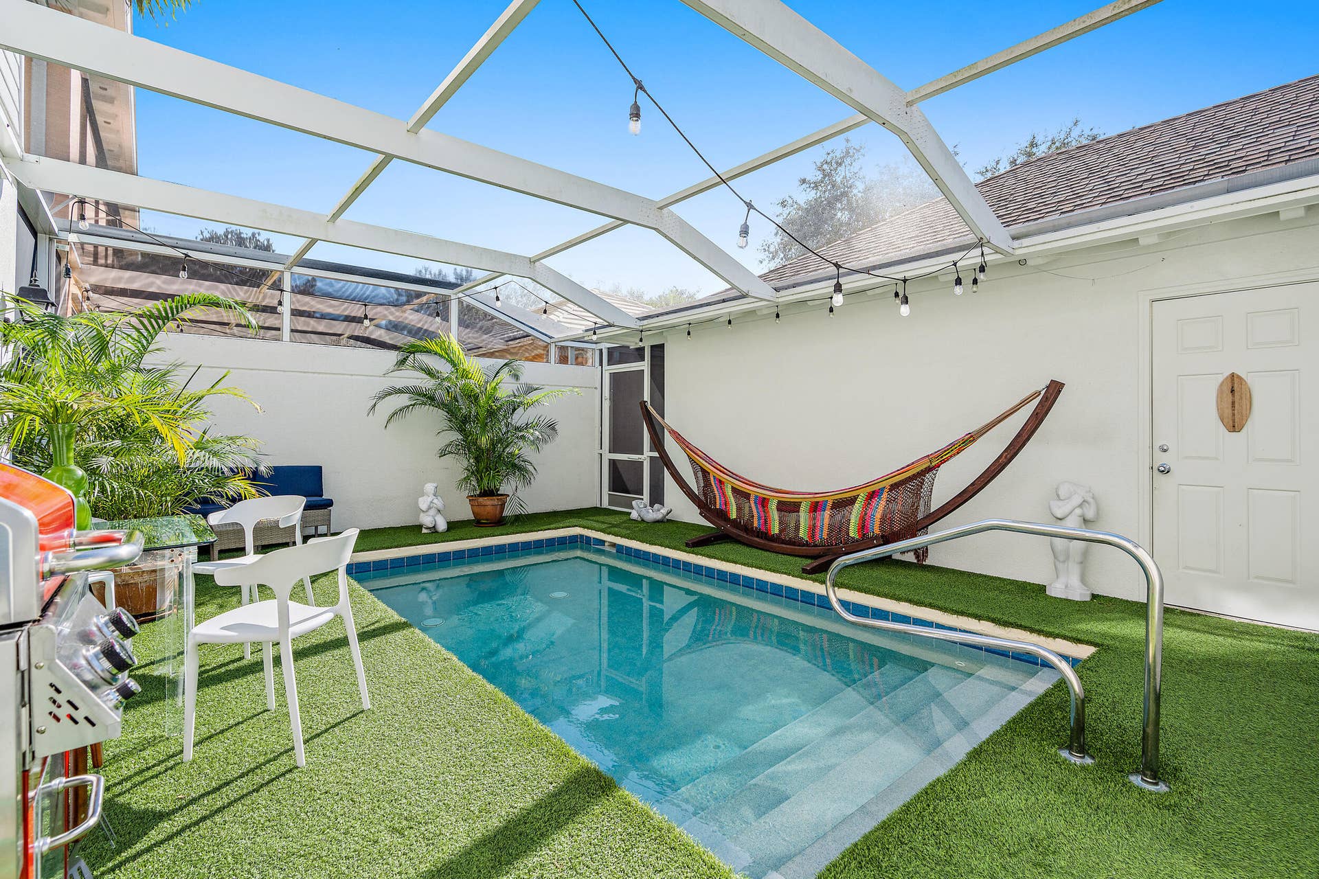 Private pool