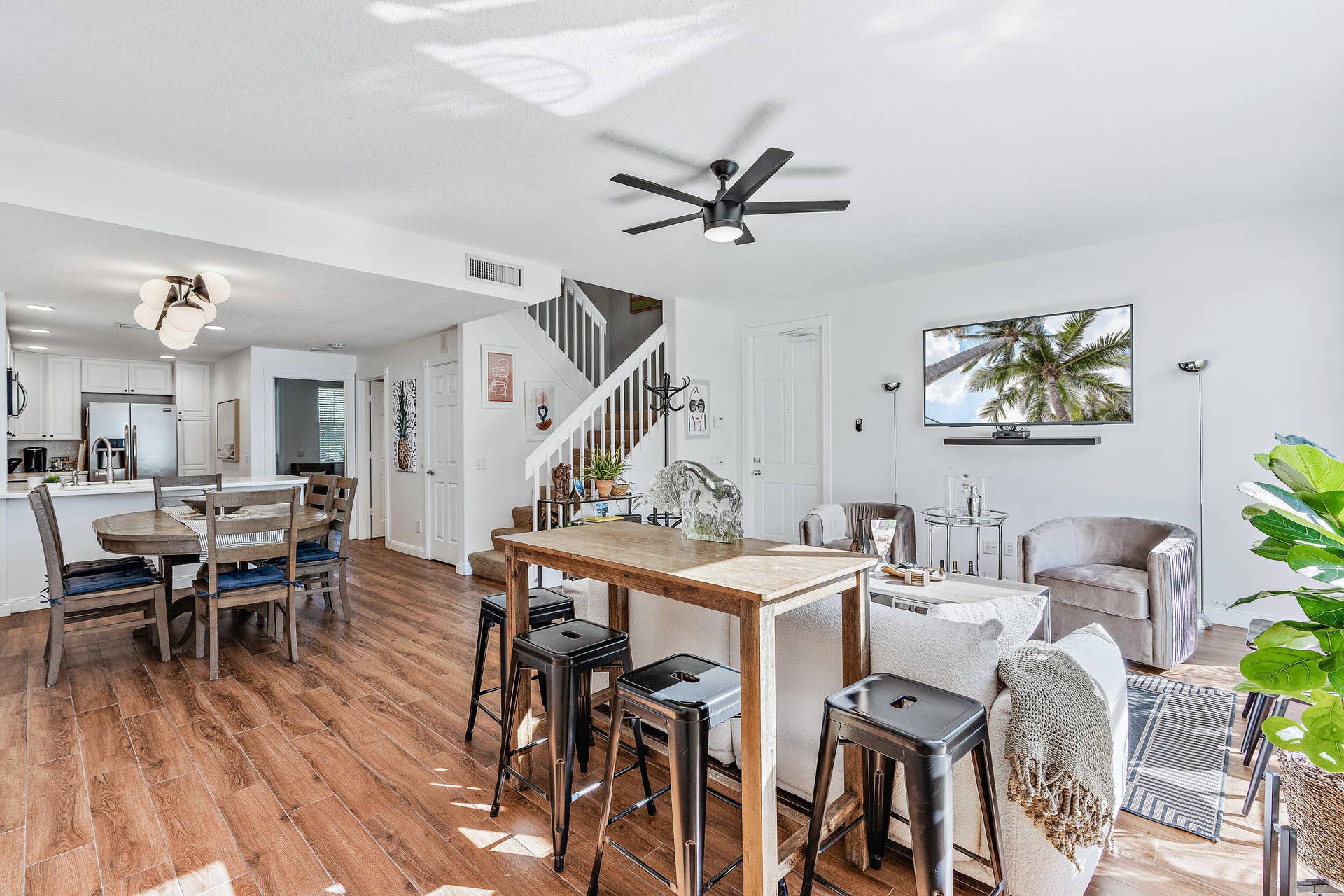 Open dining area