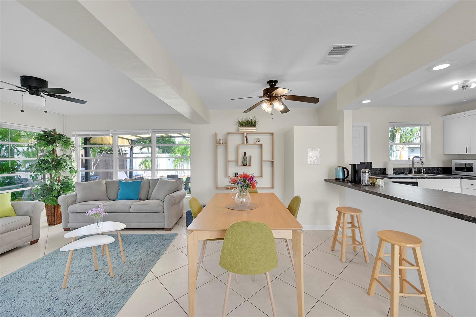 1029 SE 14th Street, Deerfield Beach, FL 33441 Photo 2