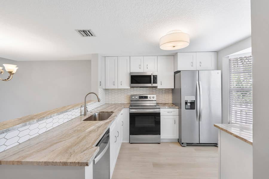 Property photo for 185 SW 3rd Street, Pompano Beach, FL