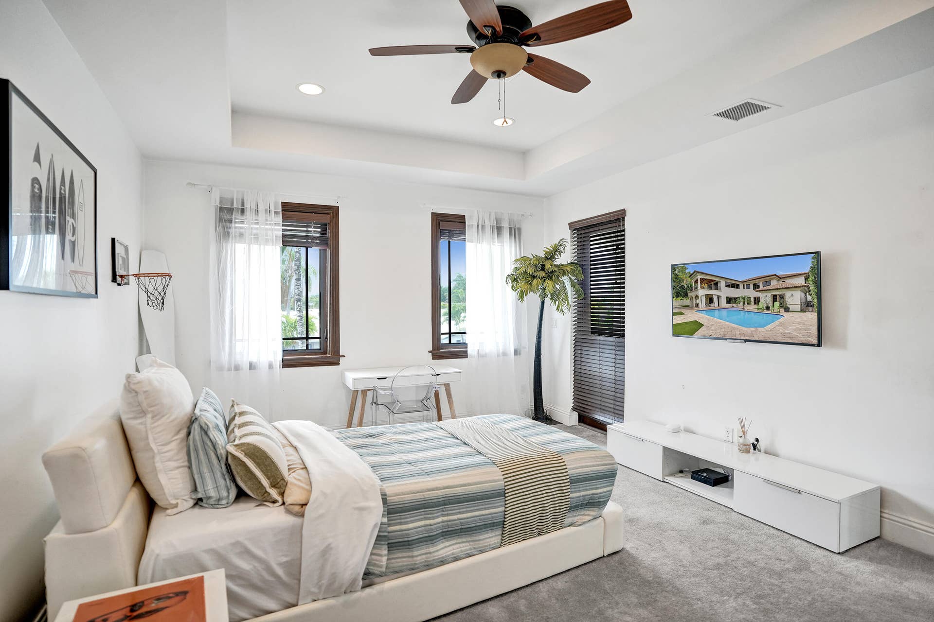 4700 NE 29th Avenue, Fort Lauderdale, FL 33308 3d upstairs bedroom also with ensuite bath