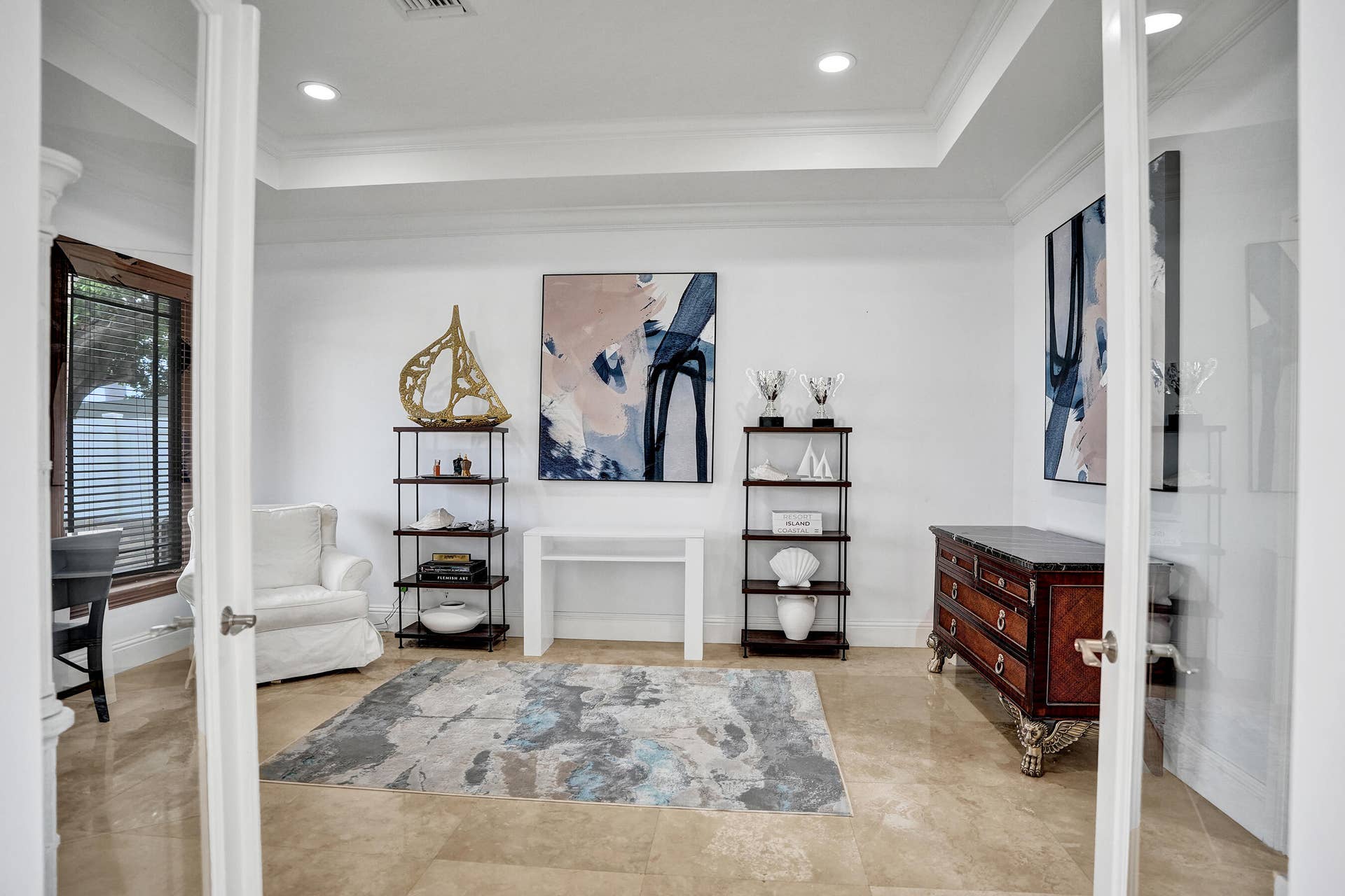 4700 NE 29th Avenue, Fort Lauderdale, FL 33308 Office/5th bedroom off the foyer