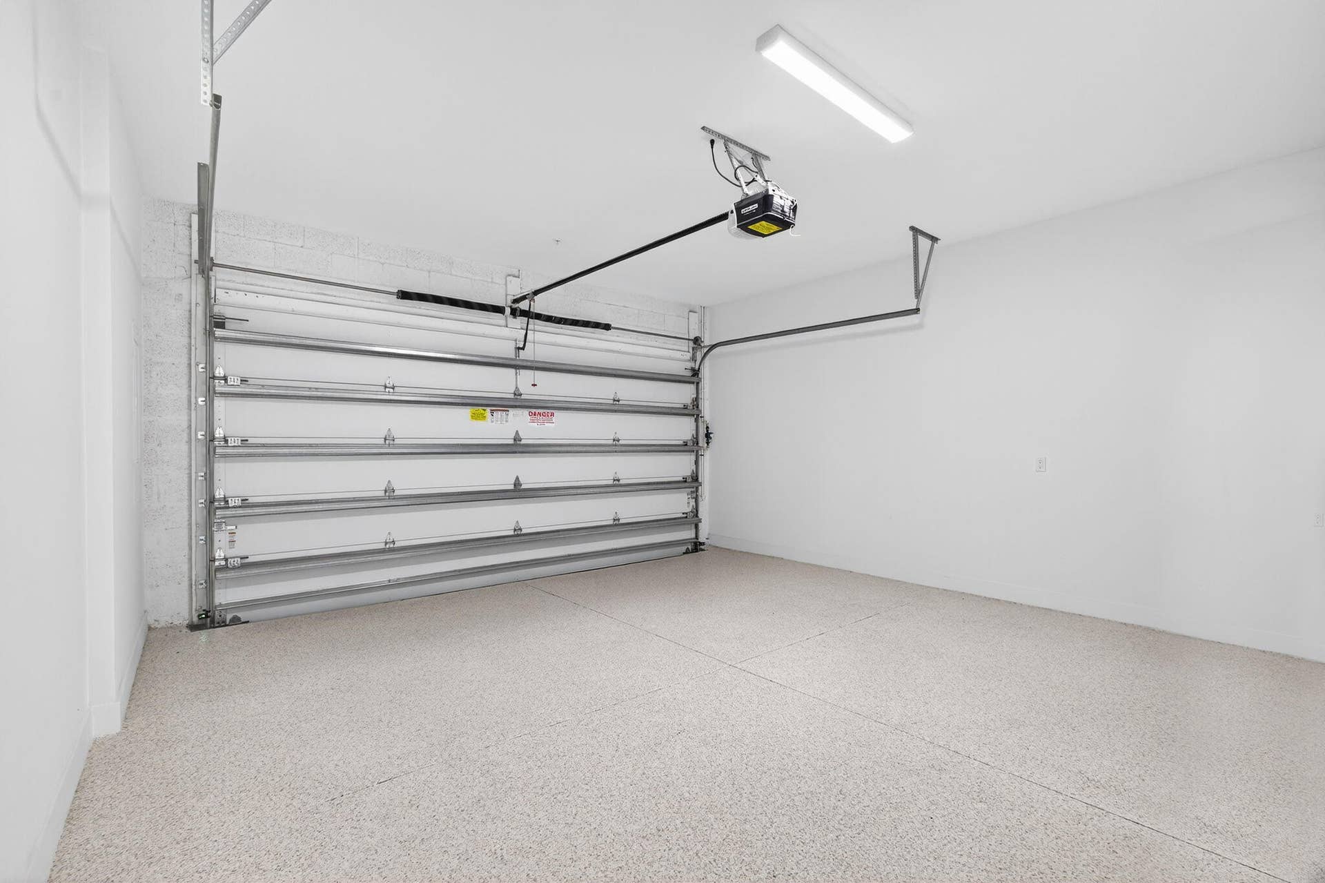 125 Water Pointe Place, #26, Jupiter, FL 33477 Epoxy Garage Option